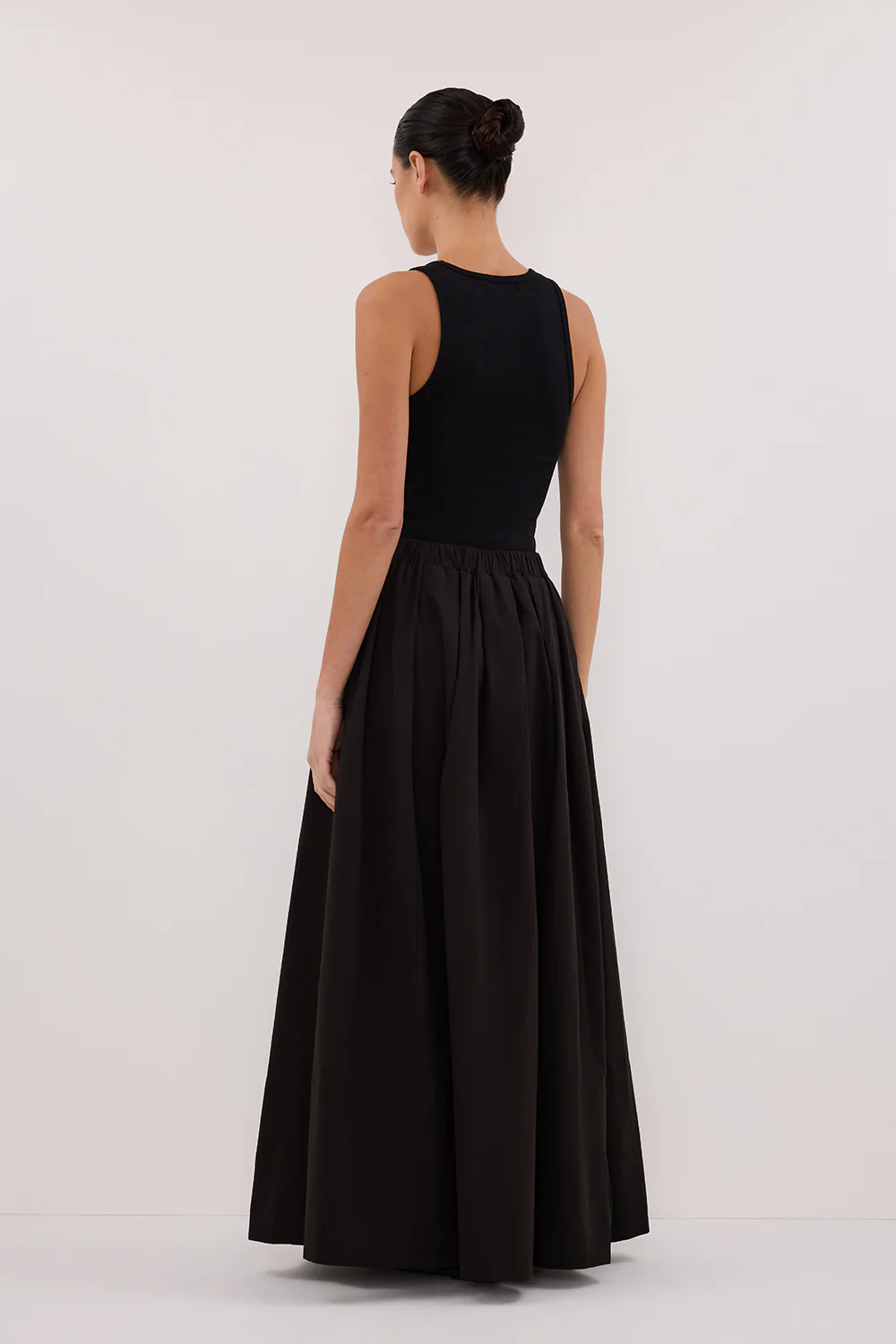 CONAGH BLACK POPLIN MIDI SKIRT - Gamepaces