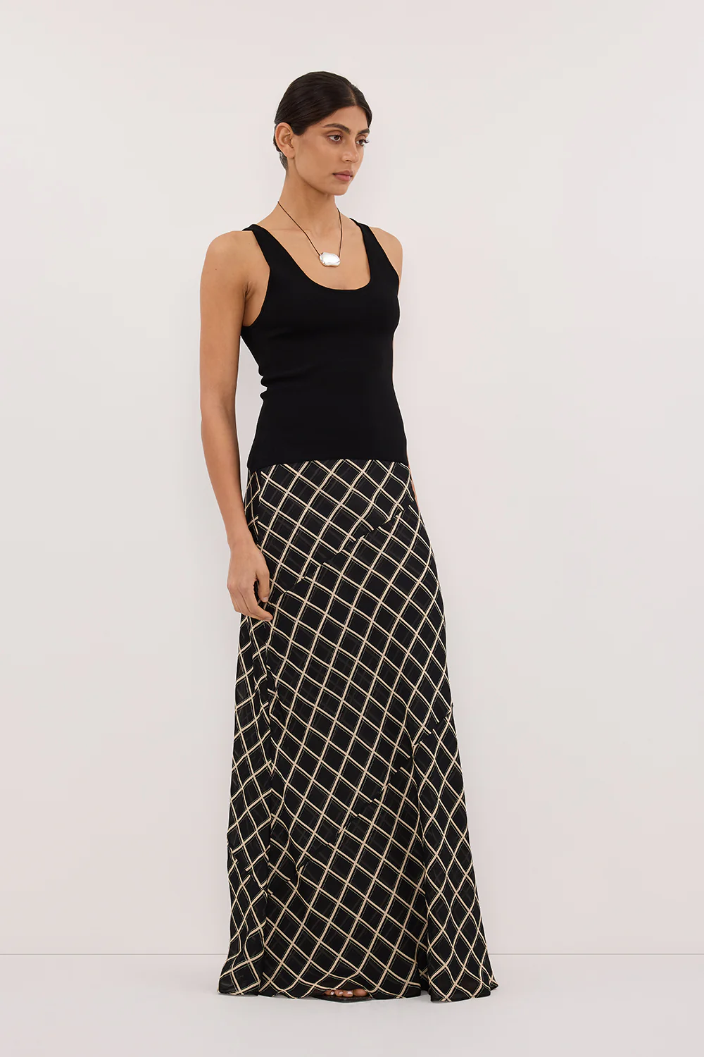 ARLINGTON BLACK MIDI SKIRT - Gamepaces