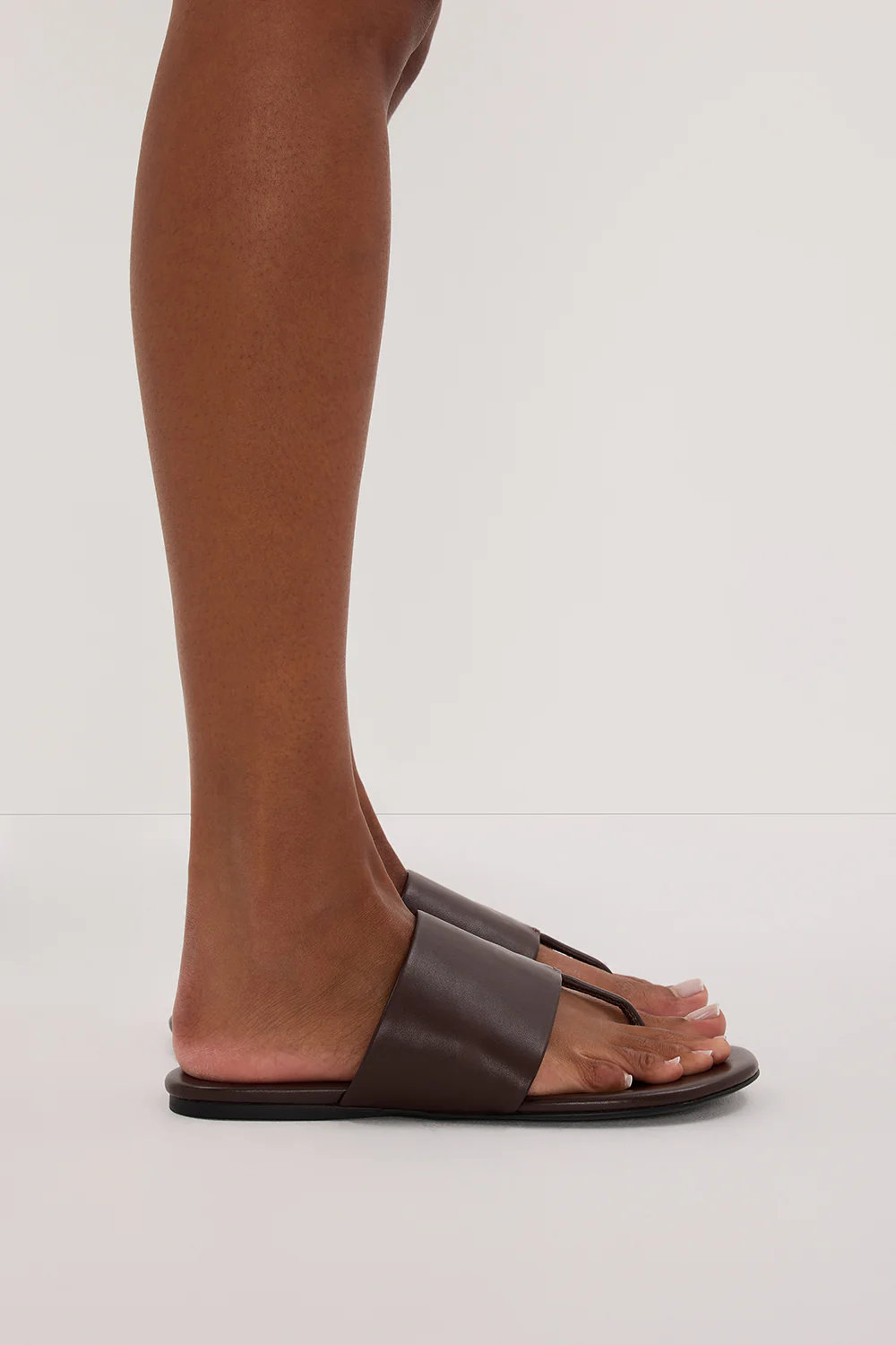 ALIAS MAE HEANIE CHOC THONG - Gamepaces