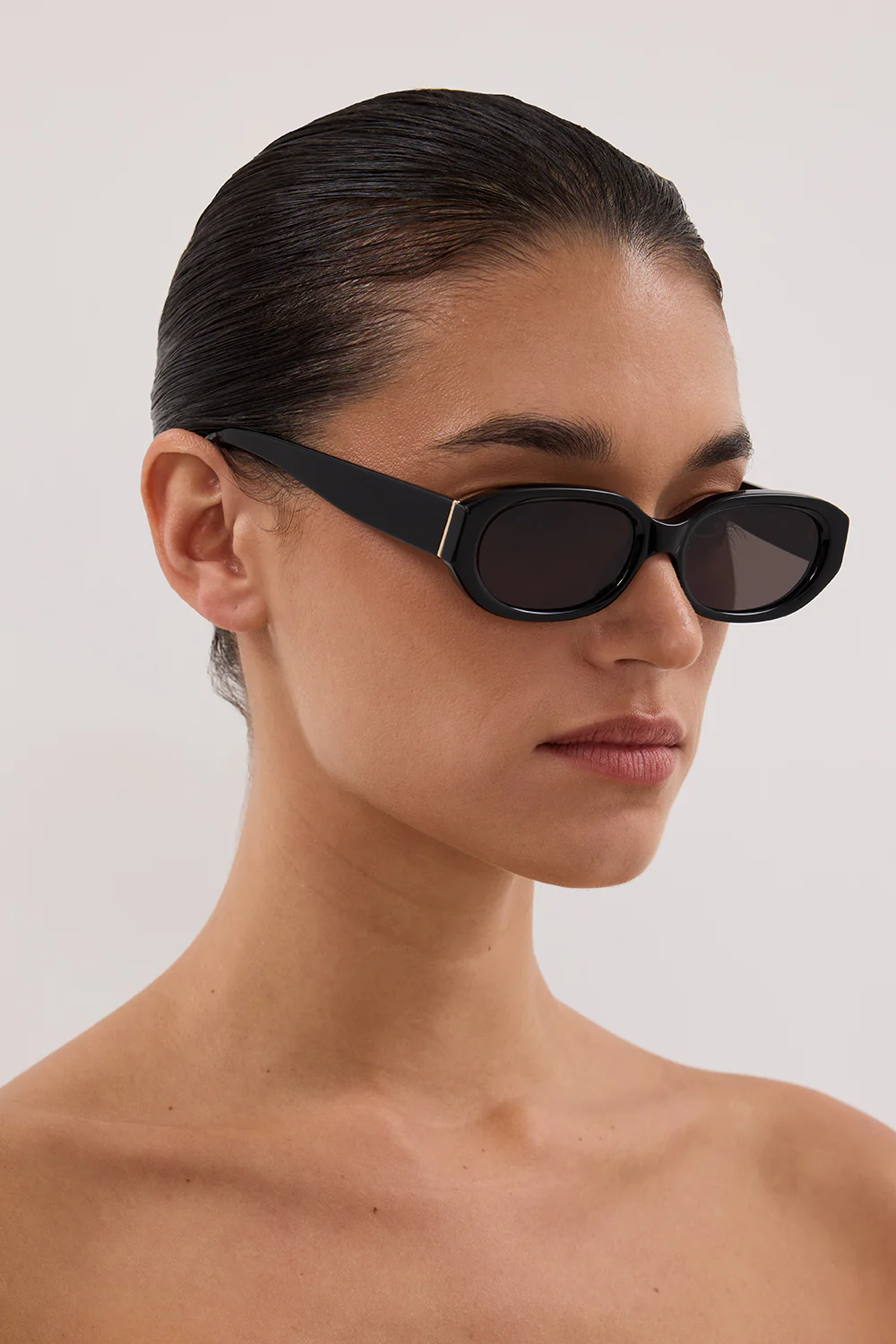 VELVET CANYON BLACK MANNEQUIN SUNGLASSES - Gamepaces