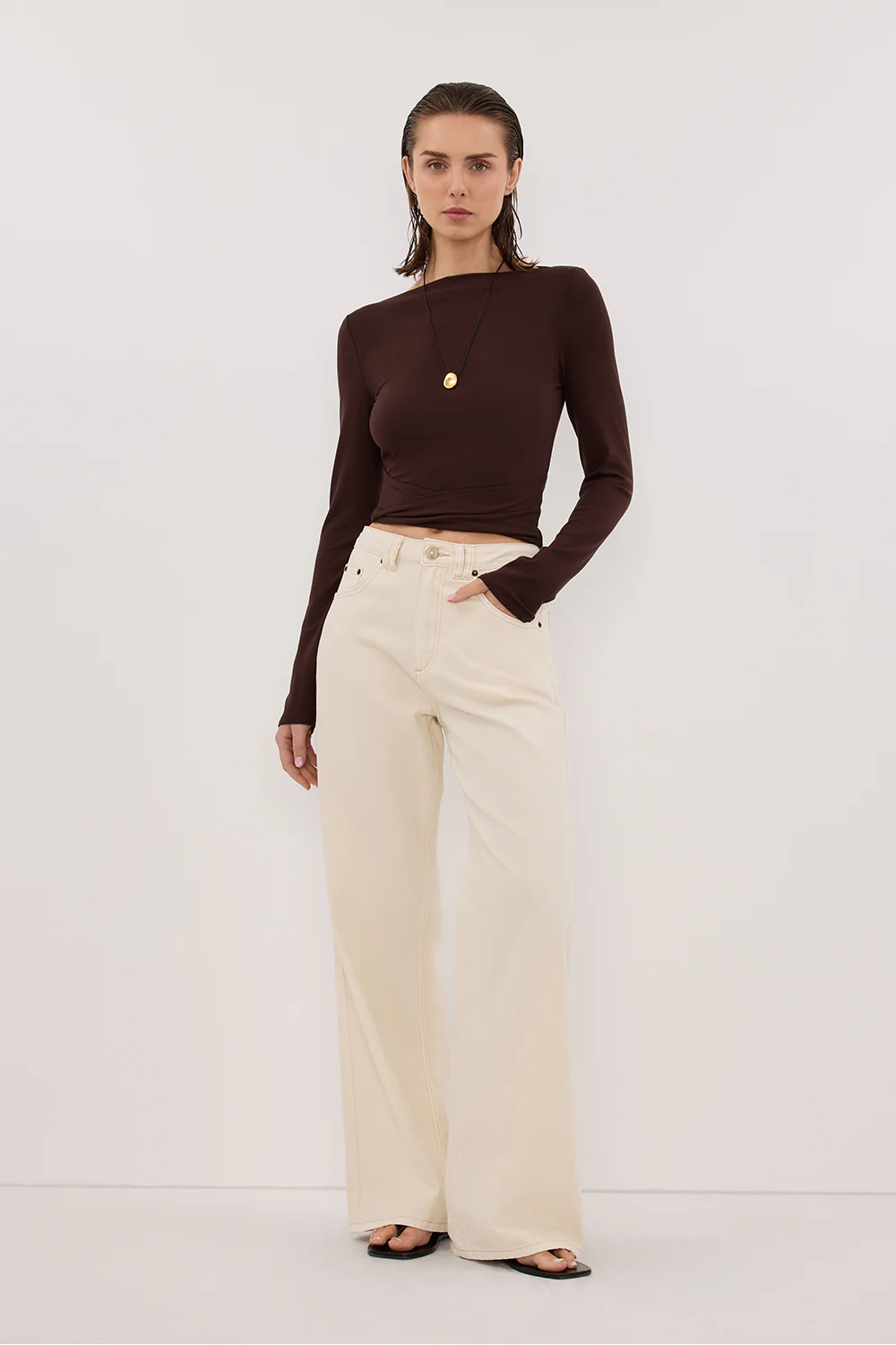 HADLEY CHOC LONG SLEEVE TWIST TOP - Gamepaces