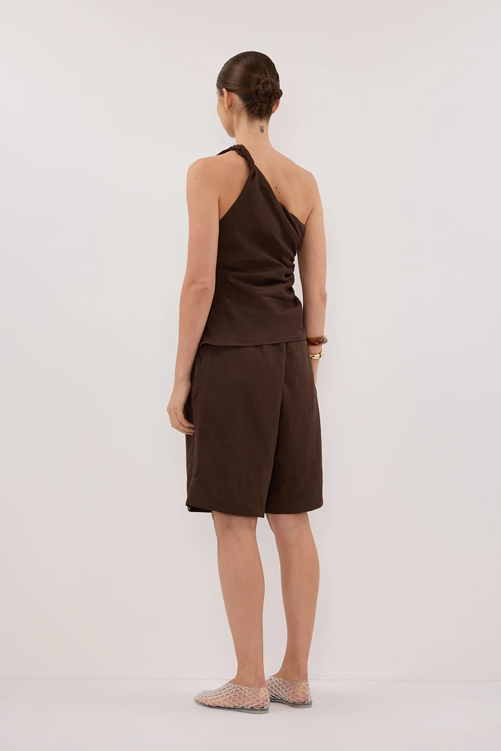 KAYLA BITTER CHOC LINEN BERMUDA SHORT - Gamepaces