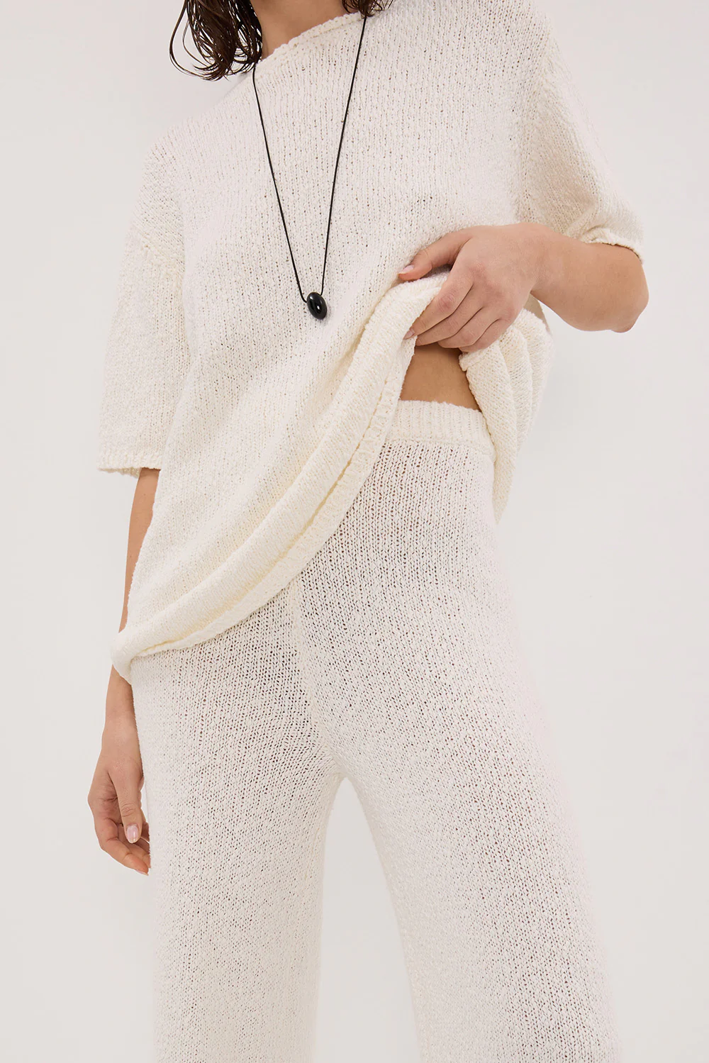 SUE OFF WHITE OVERSIZED KNIT TEE - Gamepaces