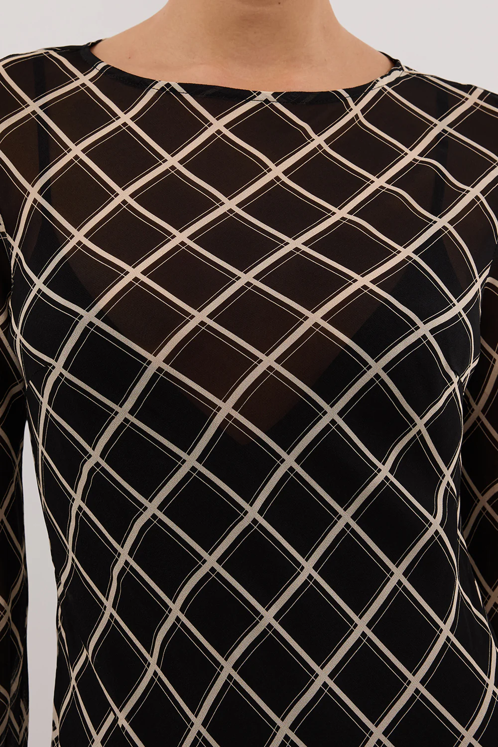 ARLINGTON BLACK LONG SLEEVE MIDI DRESS - Gamepaces