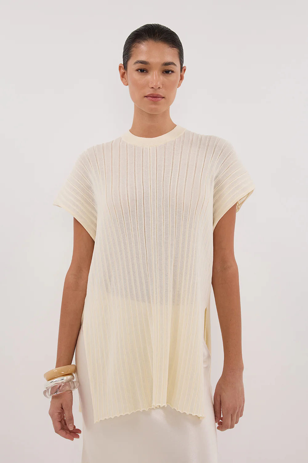 JADE CREAM SLEEVELESS KNIT TOP - Gamepaces