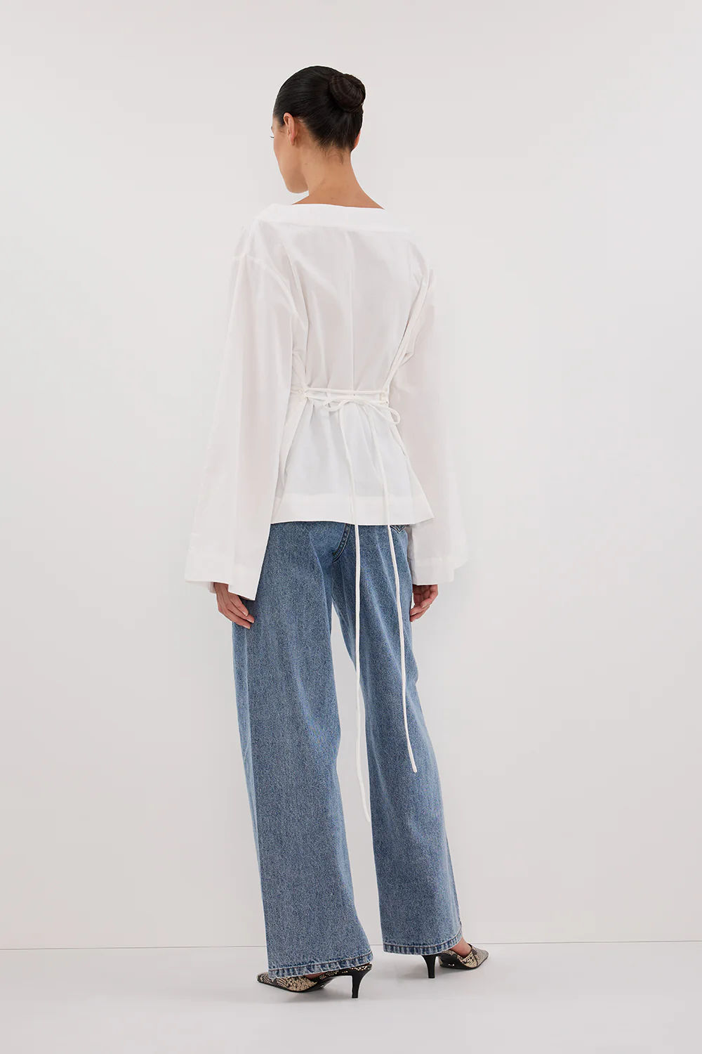 IVY WHITE LONG SLEEVE TOP - Gamepaces