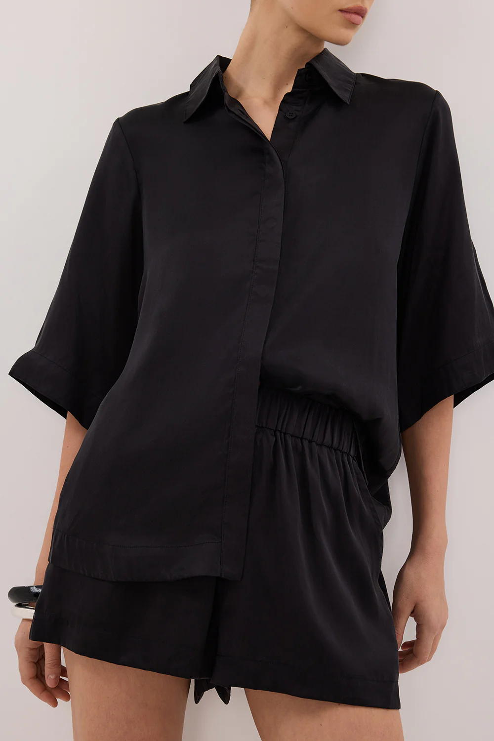 ISLA BLACK SILK SHORT - Gamepaces