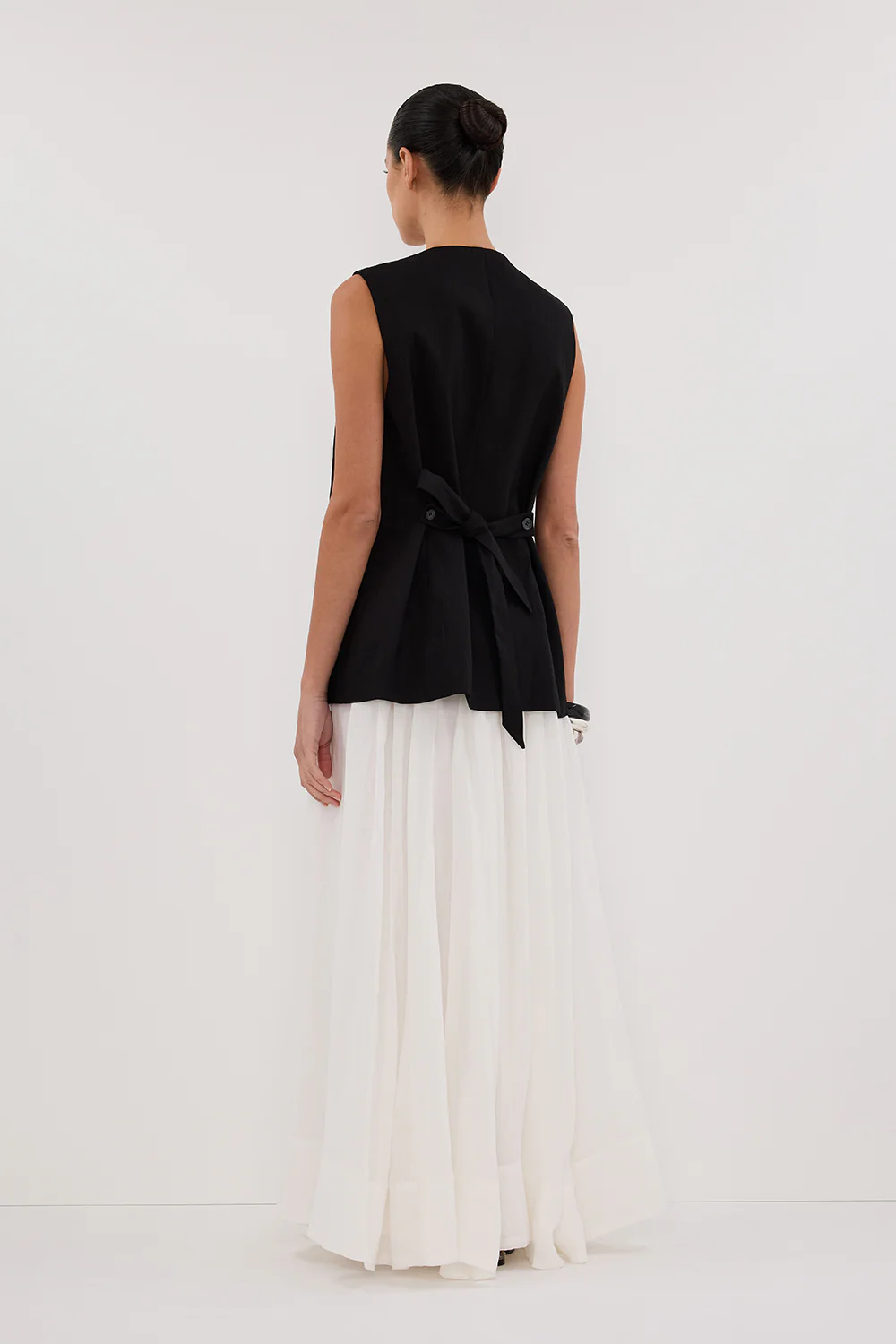 BRAX BLACK LONGLINE VEST - Gamepaces