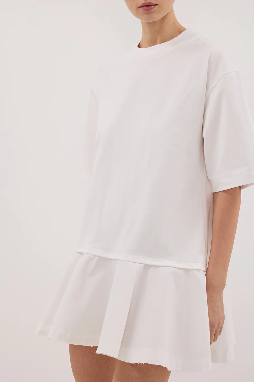 NOAH WHITE SHORT SLEEVE RUFFLE MINI DRESS - Gamepaces