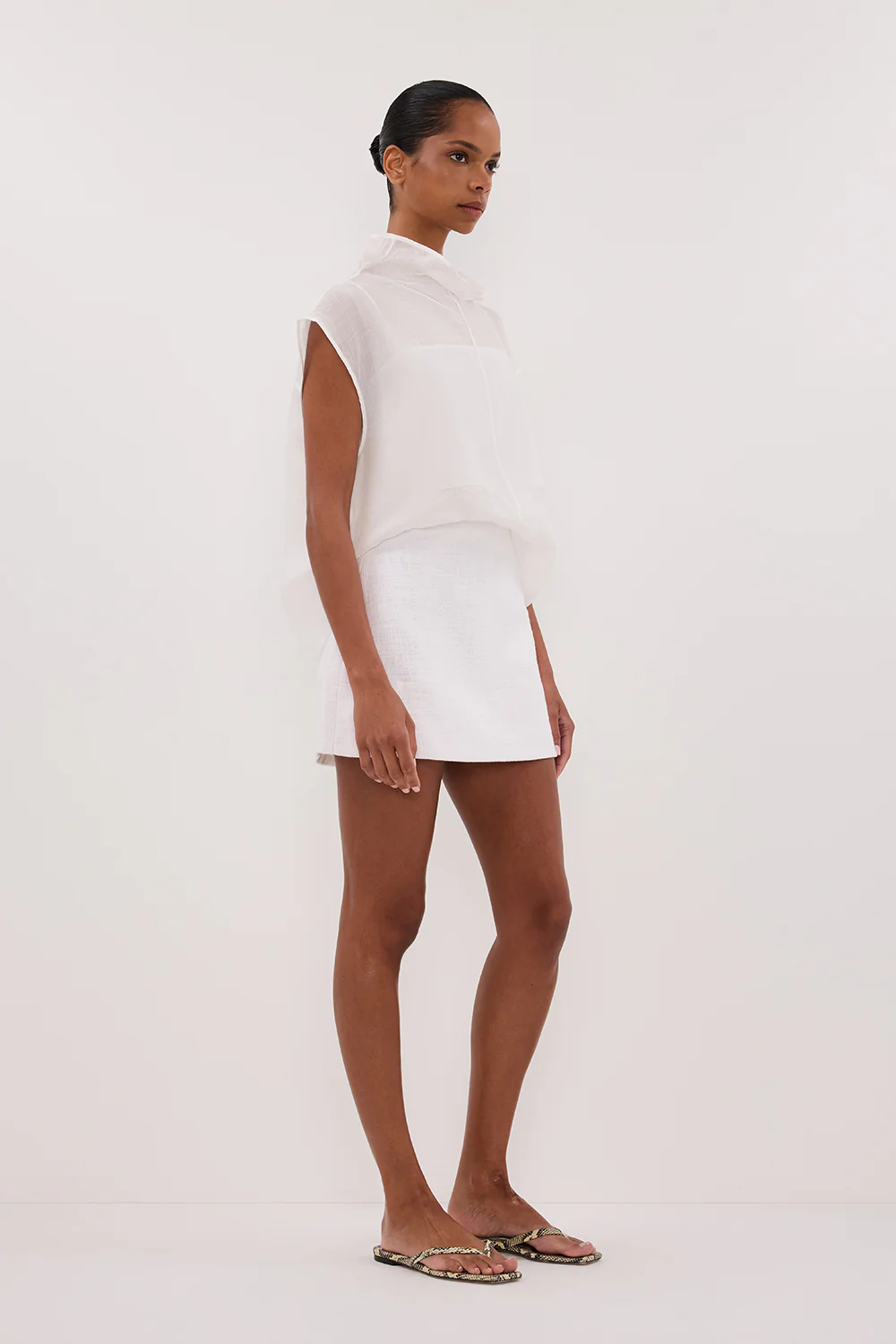 NIEVE WHITE MINI SKORT - Gamepaces