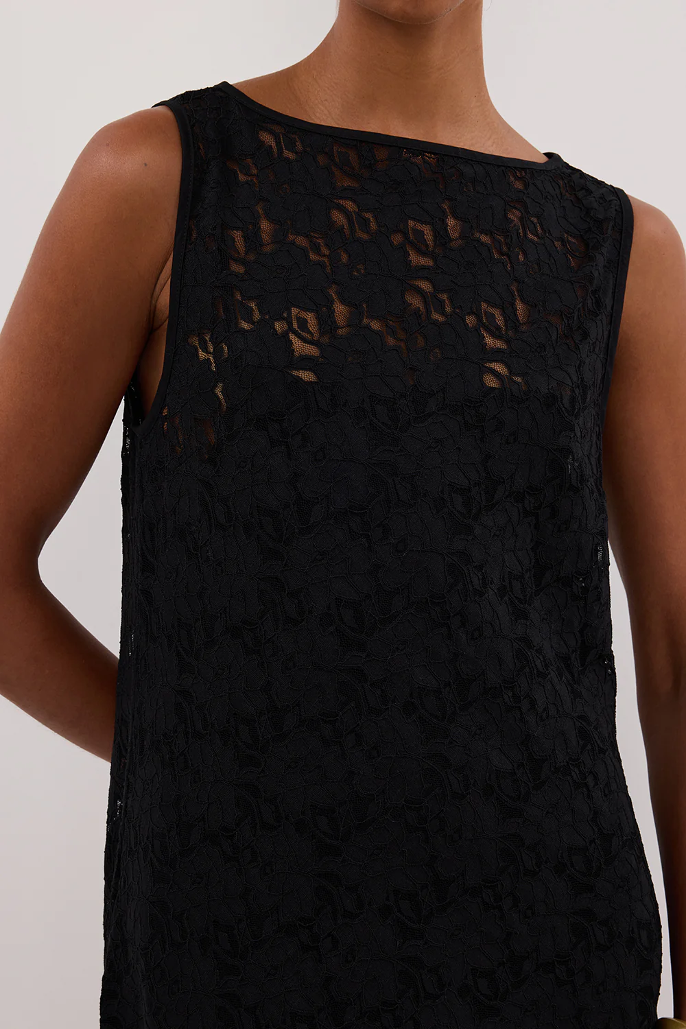 LOULA BLACK LACE MIDI DRESS - Gamepaces
