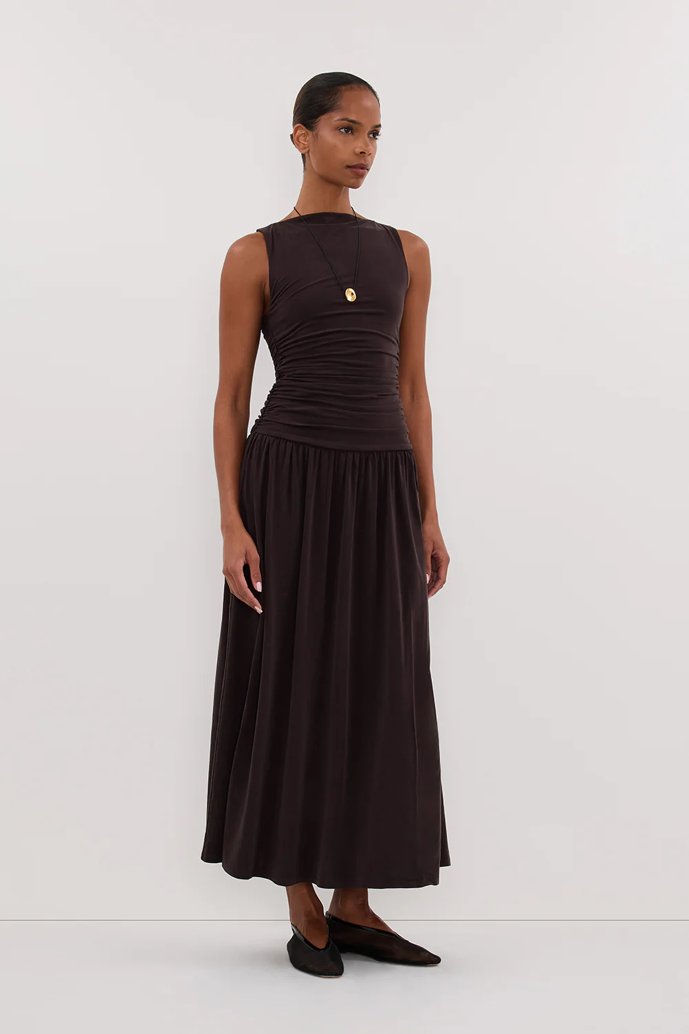 MEG BURNT CHOC SLEEVELESS KNIT MIDI DRESS - Gamepaces