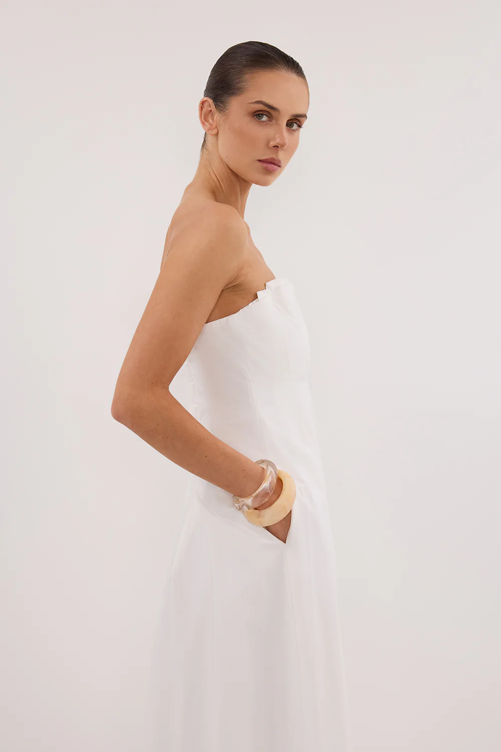 LILLY WHITE COTTON STRAPLESS MIDI DRESS - Gamepaces