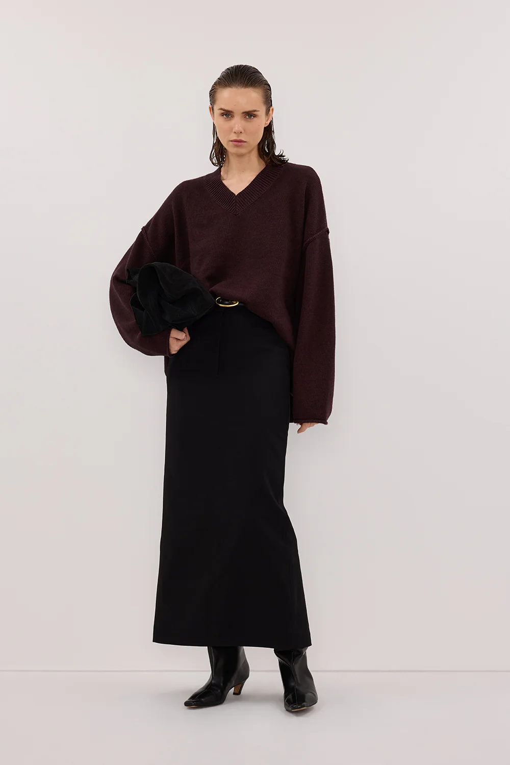 LIZA BLACK TAILORED MIDI SKIRT - Gamepaces