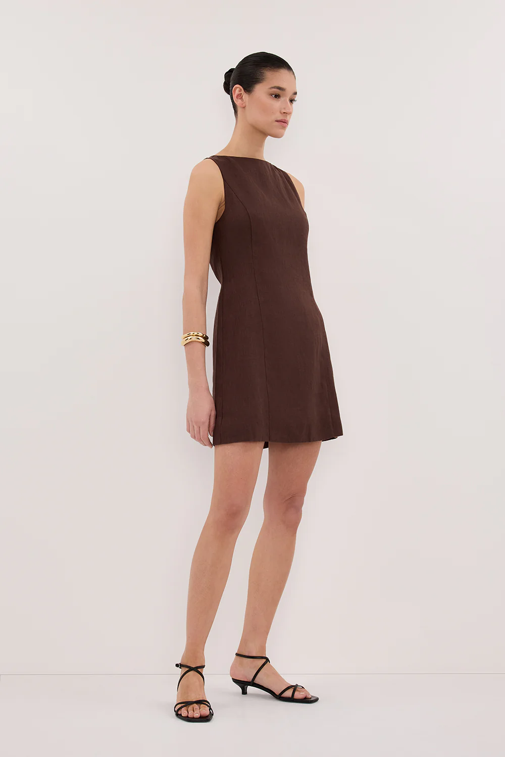LACY COCOA SLEEVELESS LINEN MINI DRESS - Gamepaces
