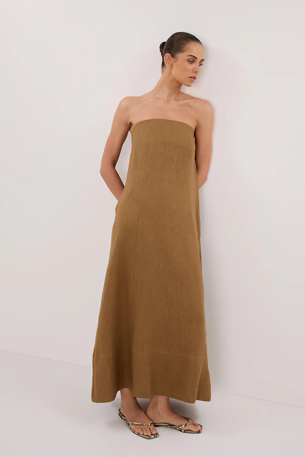 KINSLEY FERN LINEN STRAPLESS MIDI DRESS - Gamepaces