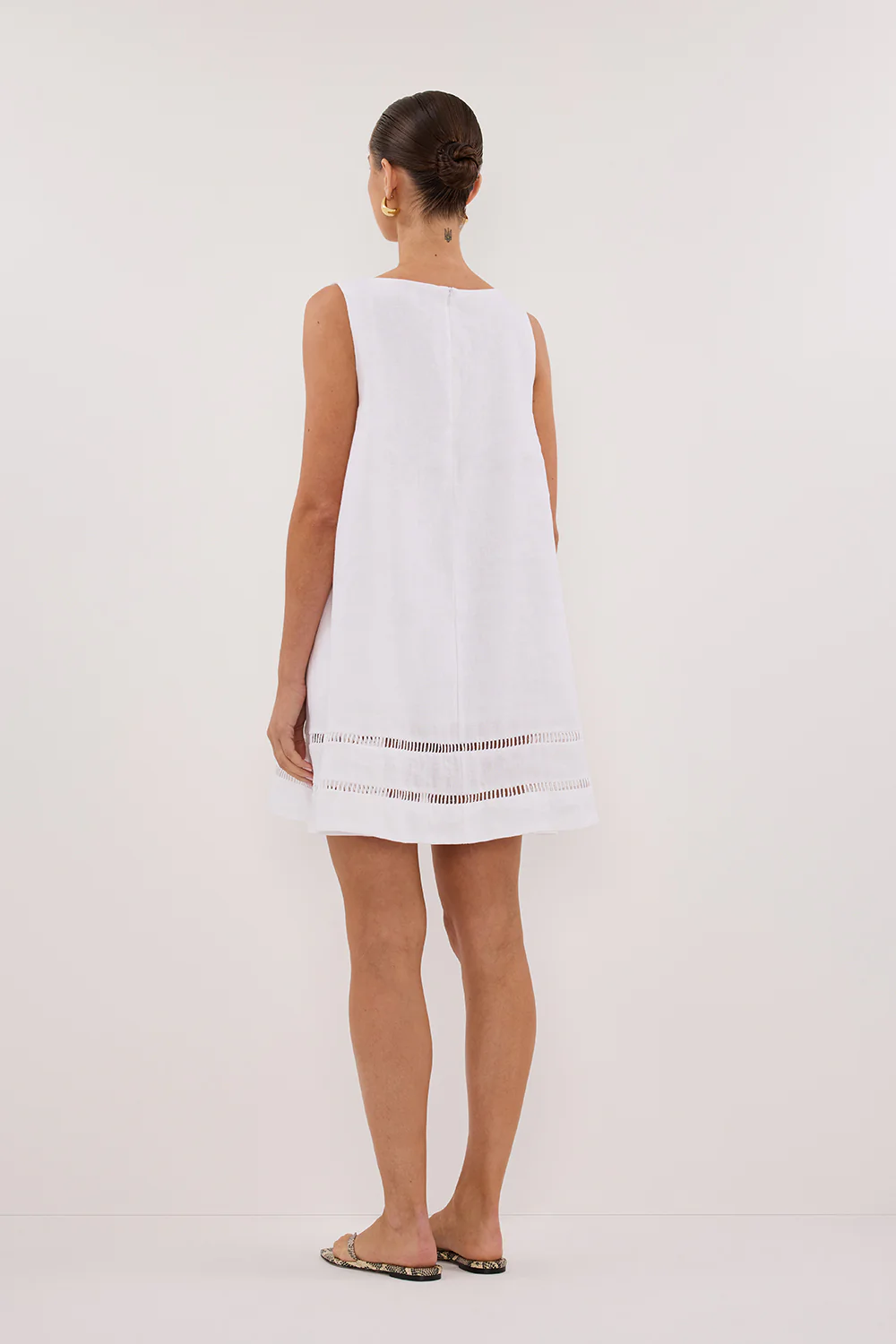 LINDSAY WHITE LINEN MINI DRESS - Gamepaces