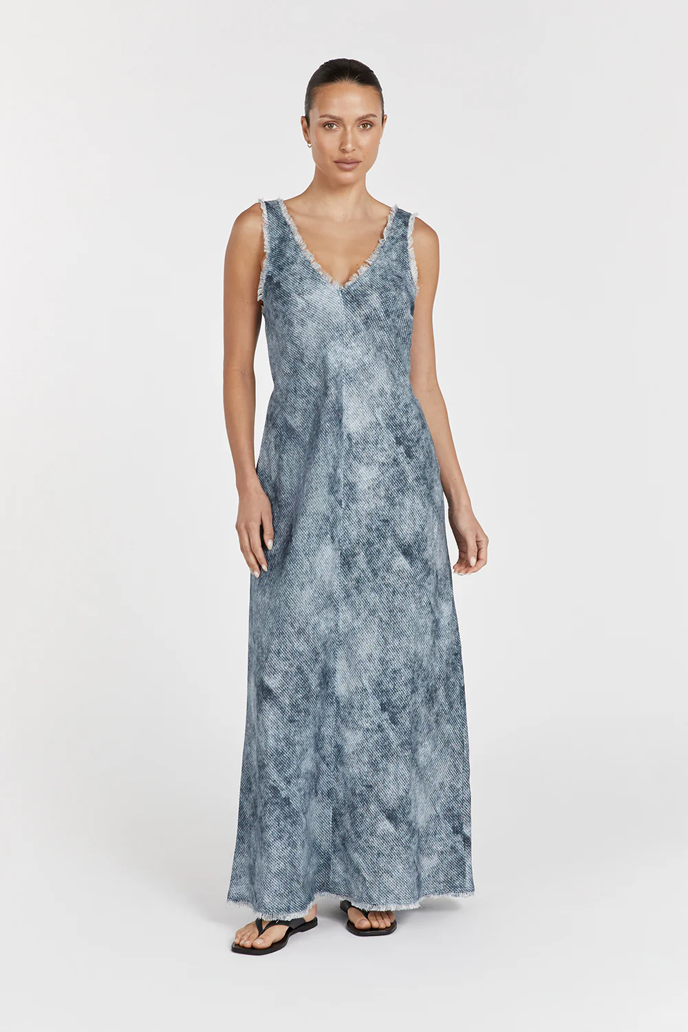 LEON LINEN V NECK SLIP DRESS - Gamepaces