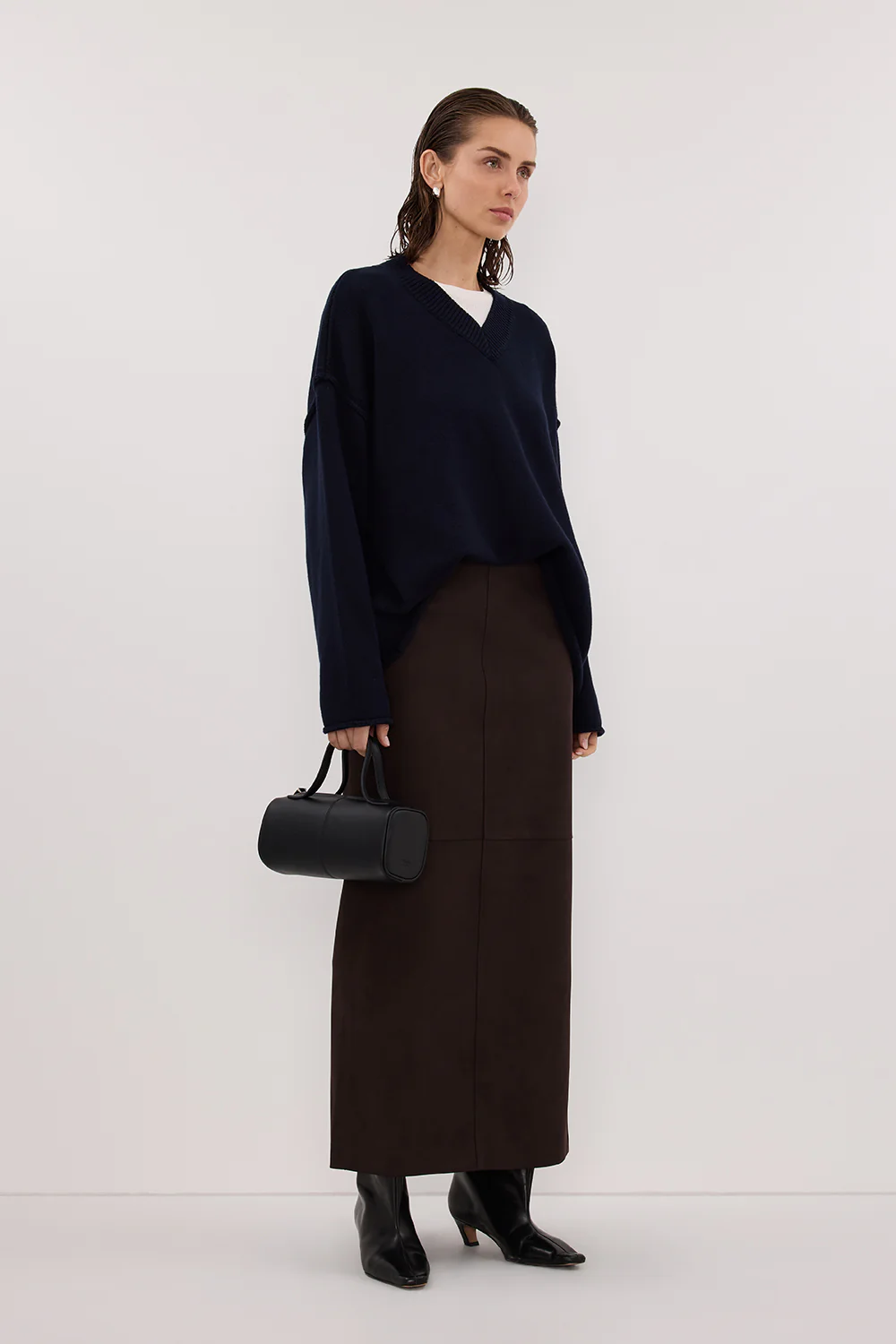 FLINT INK V NECK KNIT JUMPER - Gamepaces