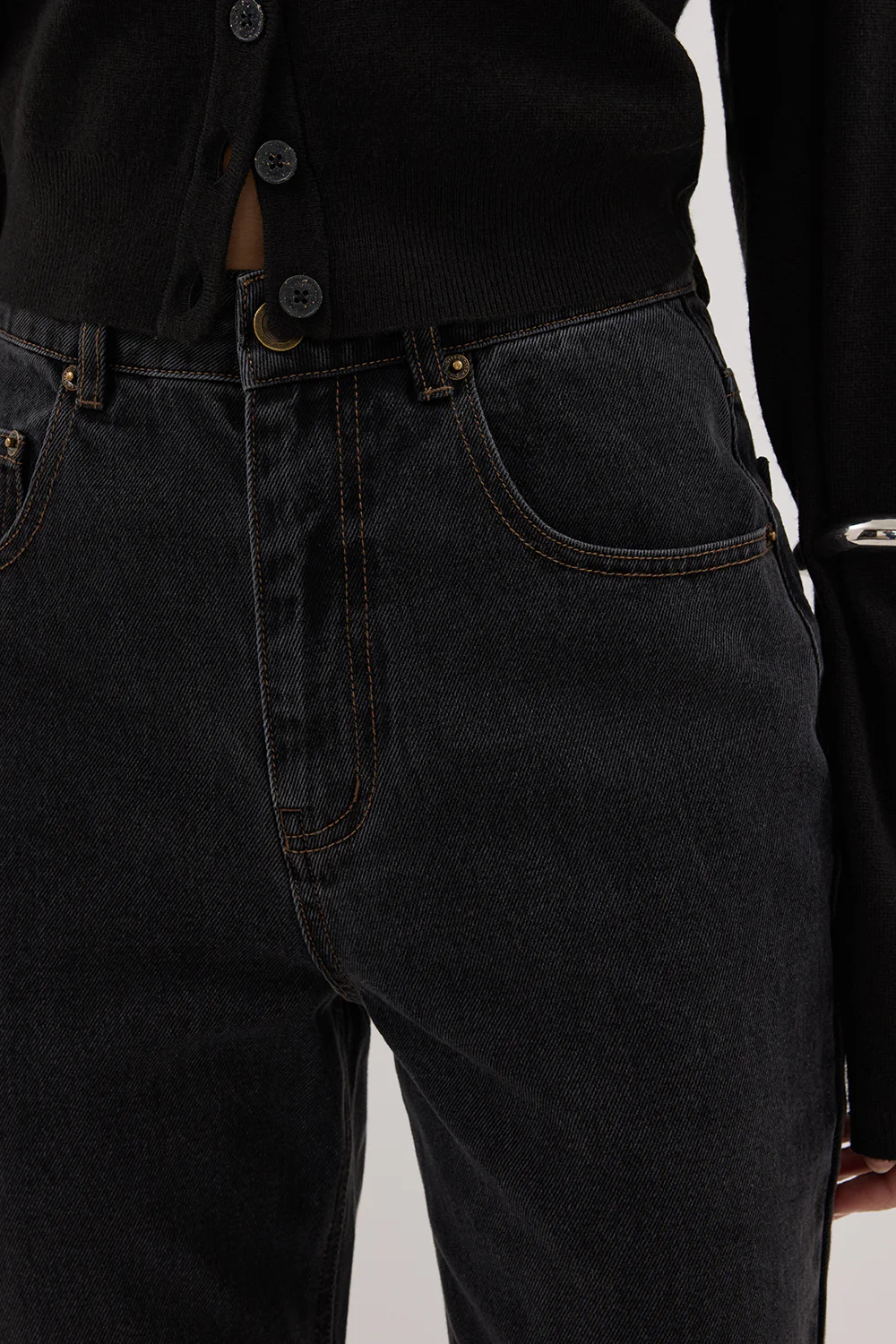 NOELLE BLACK RINSE BOOTLEG JEAN - Gamepaces