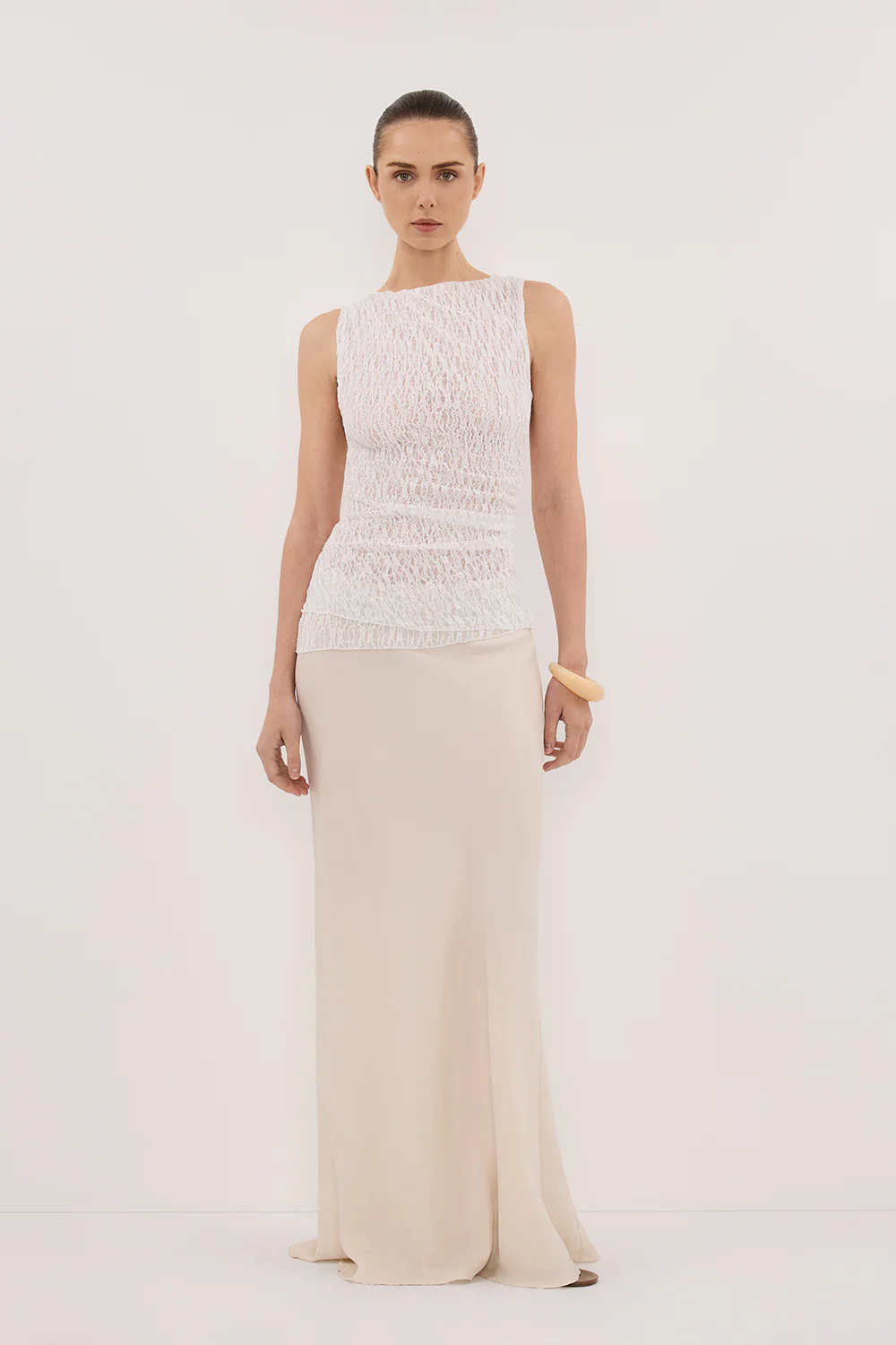 LIZZIE WHITE SLEEVELESS LACE TOP - Gamepaces