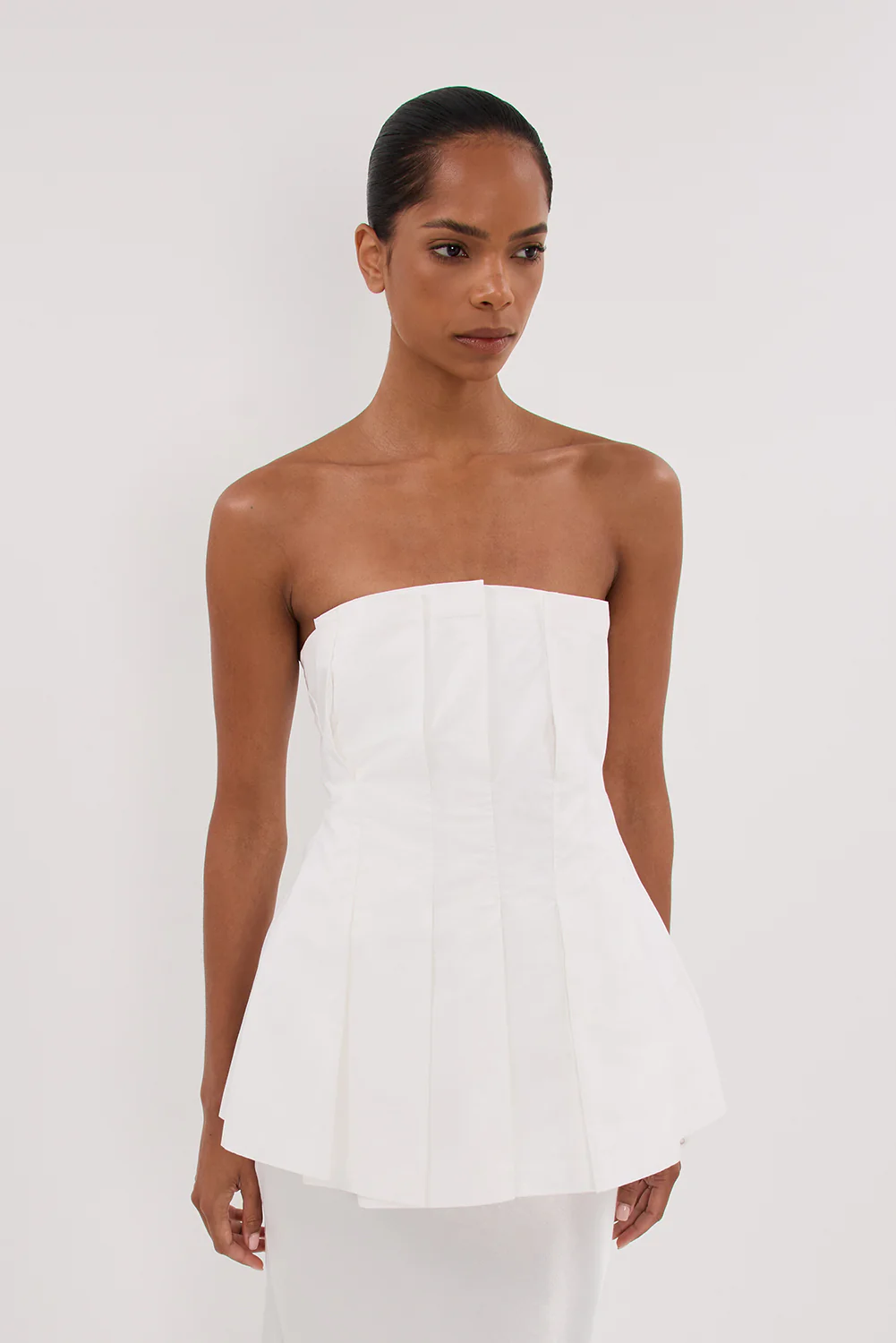 LILLY WHITE PLEATED STRAPLESS TOP - Gamepaces