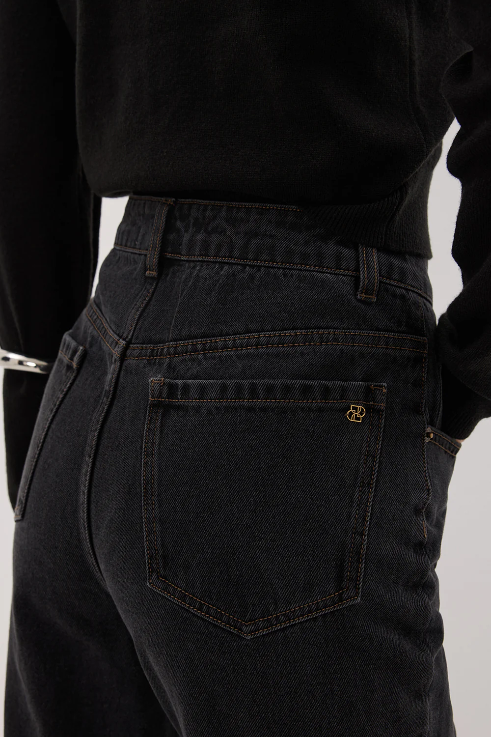 NOELLE BLACK RINSE BOOTLEG JEAN - Gamepaces