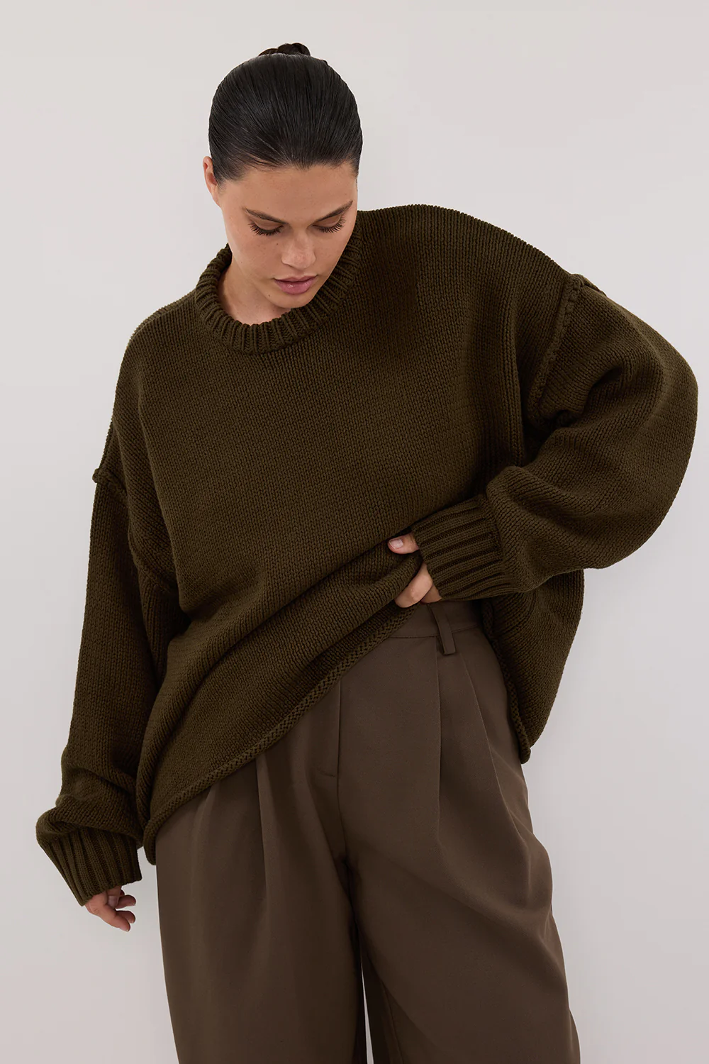 ROY OLIVE OVERSIZED LONGLINE KNIT JUMPER - Gamepaces