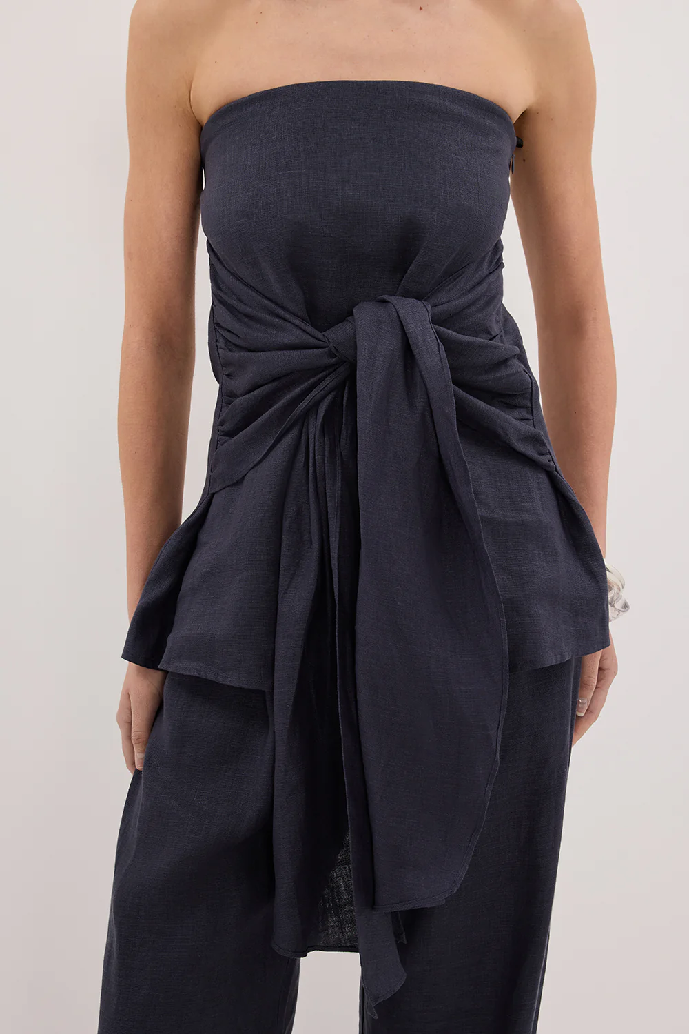 PIPPY INDIGO LINEN STRAPLESS TOP - Gamepaces