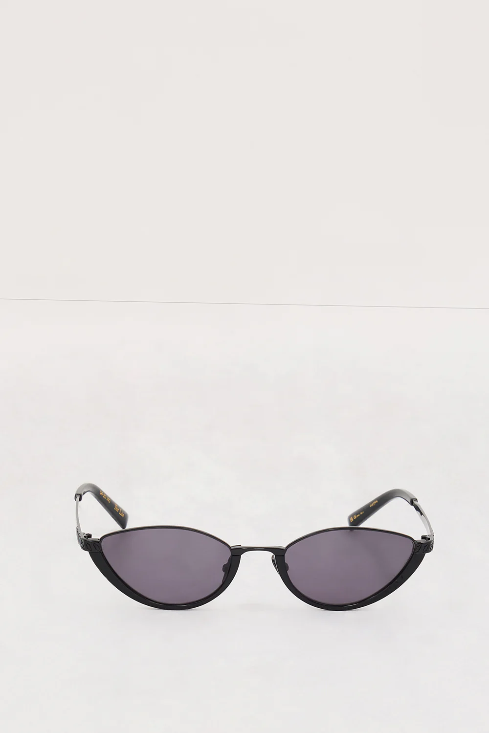 LUV LOU THE LIA BLACK SUNGLASSES - Gamepaces