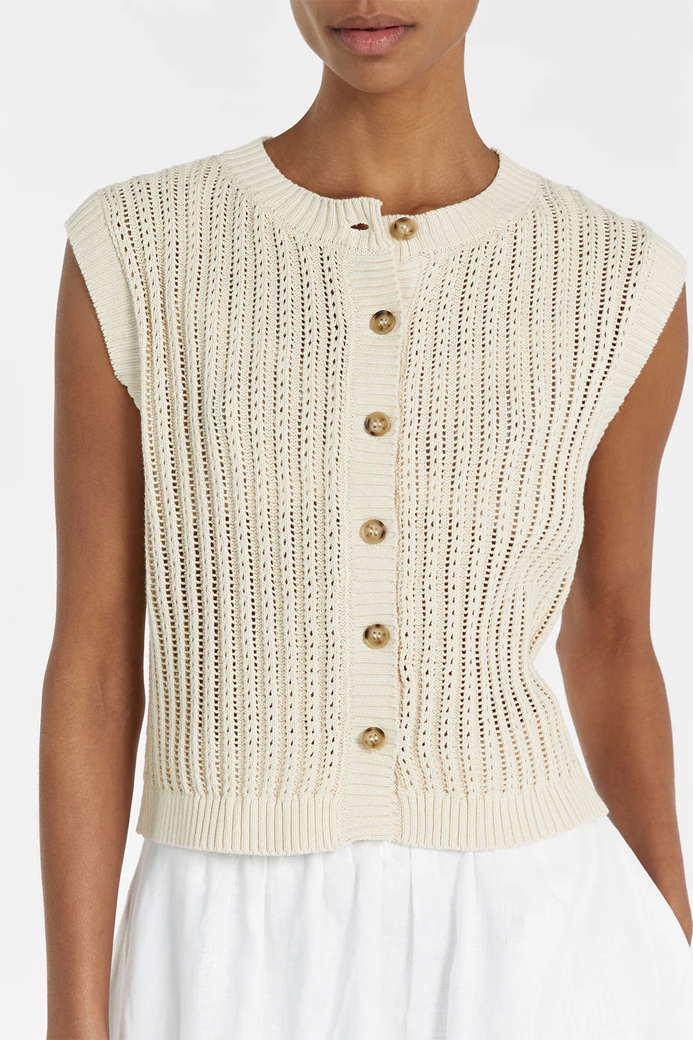 BLOOM CHALK CROCHET CROP VEST - Gamepaces