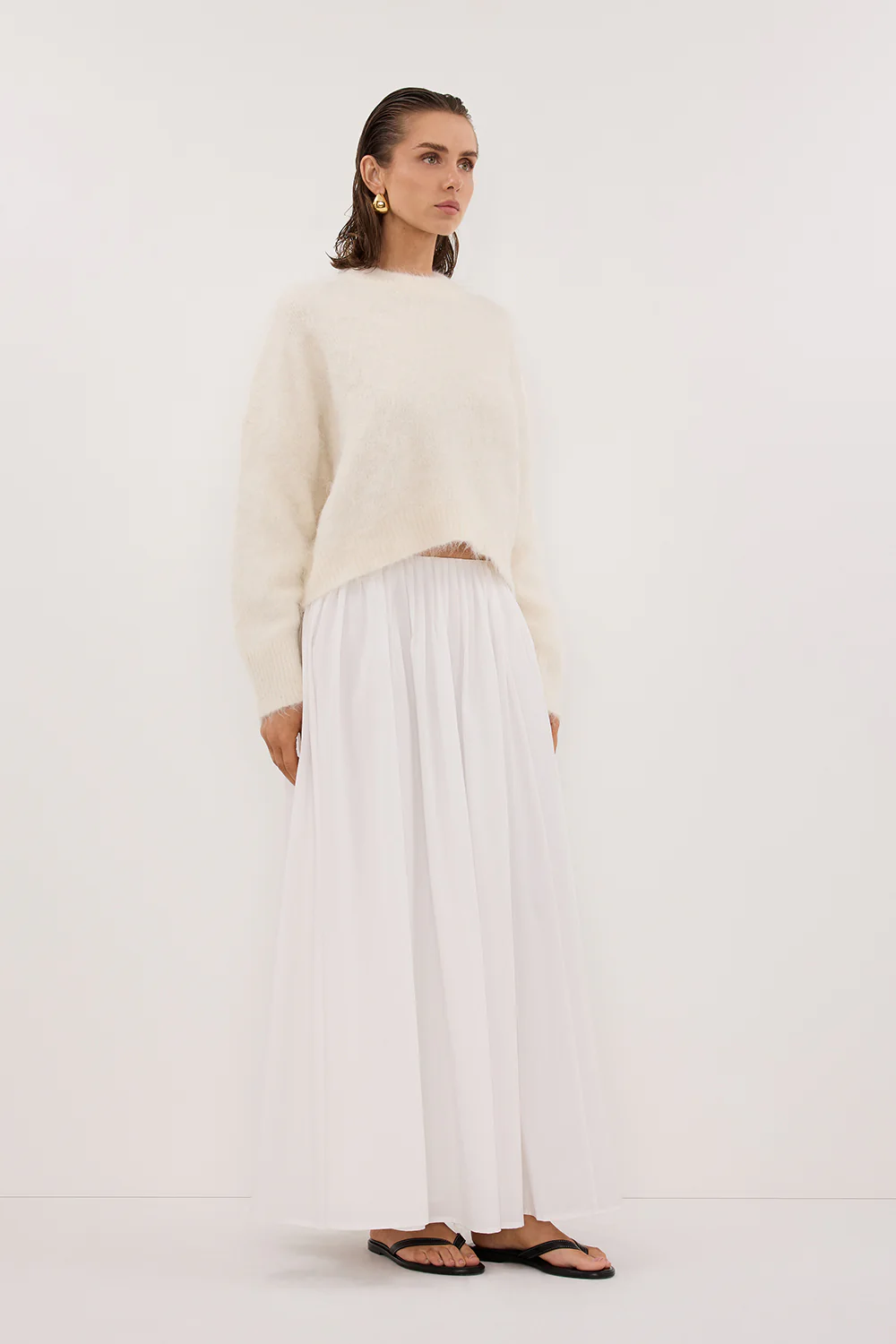 SALMA IVORY TUCK SLEEVE JUMPER - Gamepaces