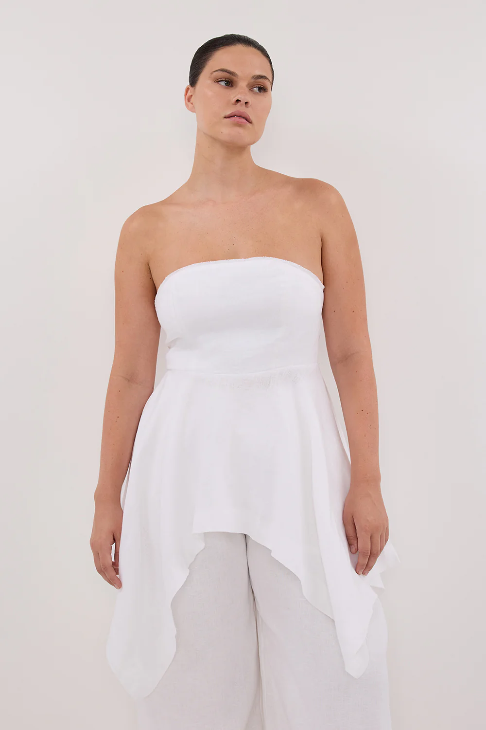 LUNA WHITE LINEN HANDKERCHIEF TOP - Gamepaces