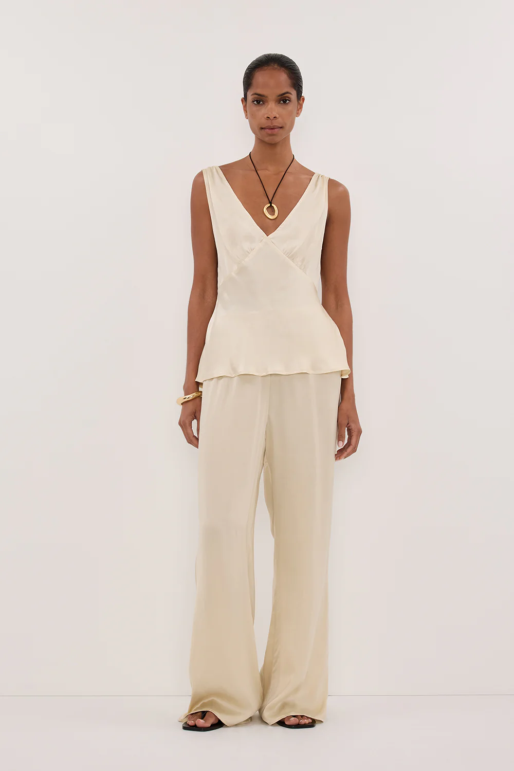 JORJA STRAW SLEEVELESS SILK TOP - Gamepaces