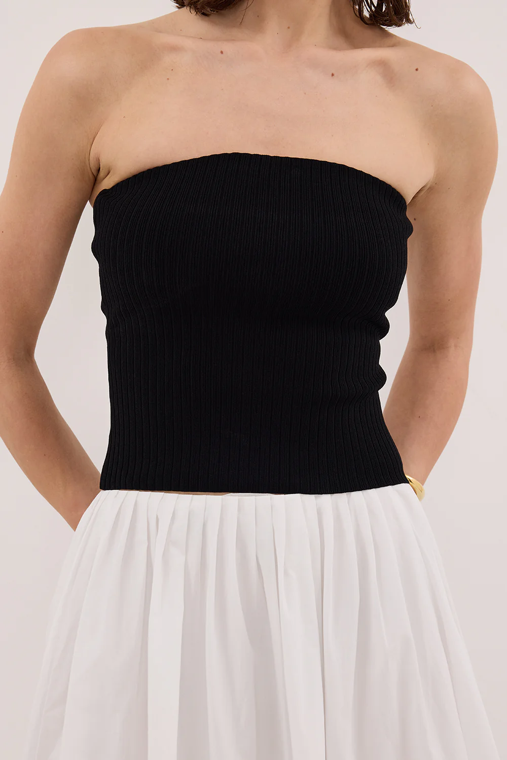 LIMA BLACK STRAPLESS BANDEAU KNIT TOP - Gamepaces
