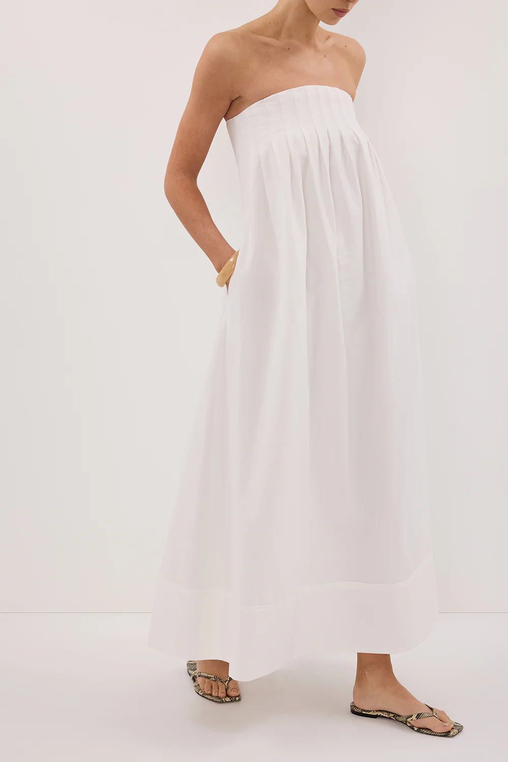 MORGAN WHITE STRAPLESS MIDI DRESS - Gamepaces