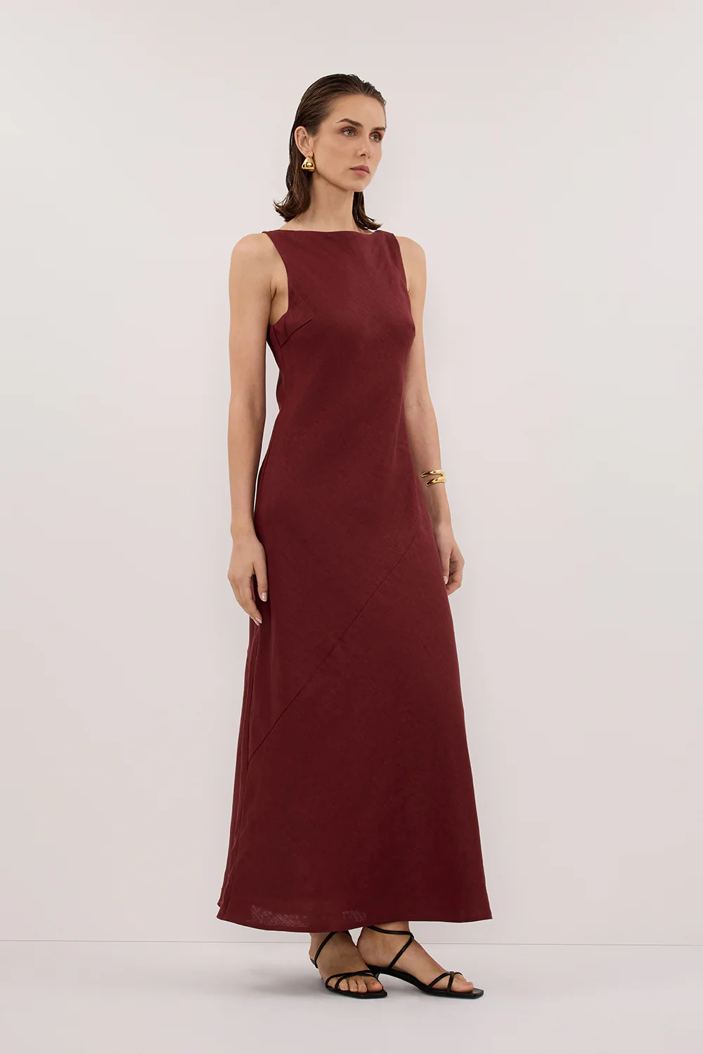 LACY SAHARA SLEEVELESS LINEN MIDI DRESS - Gamepaces