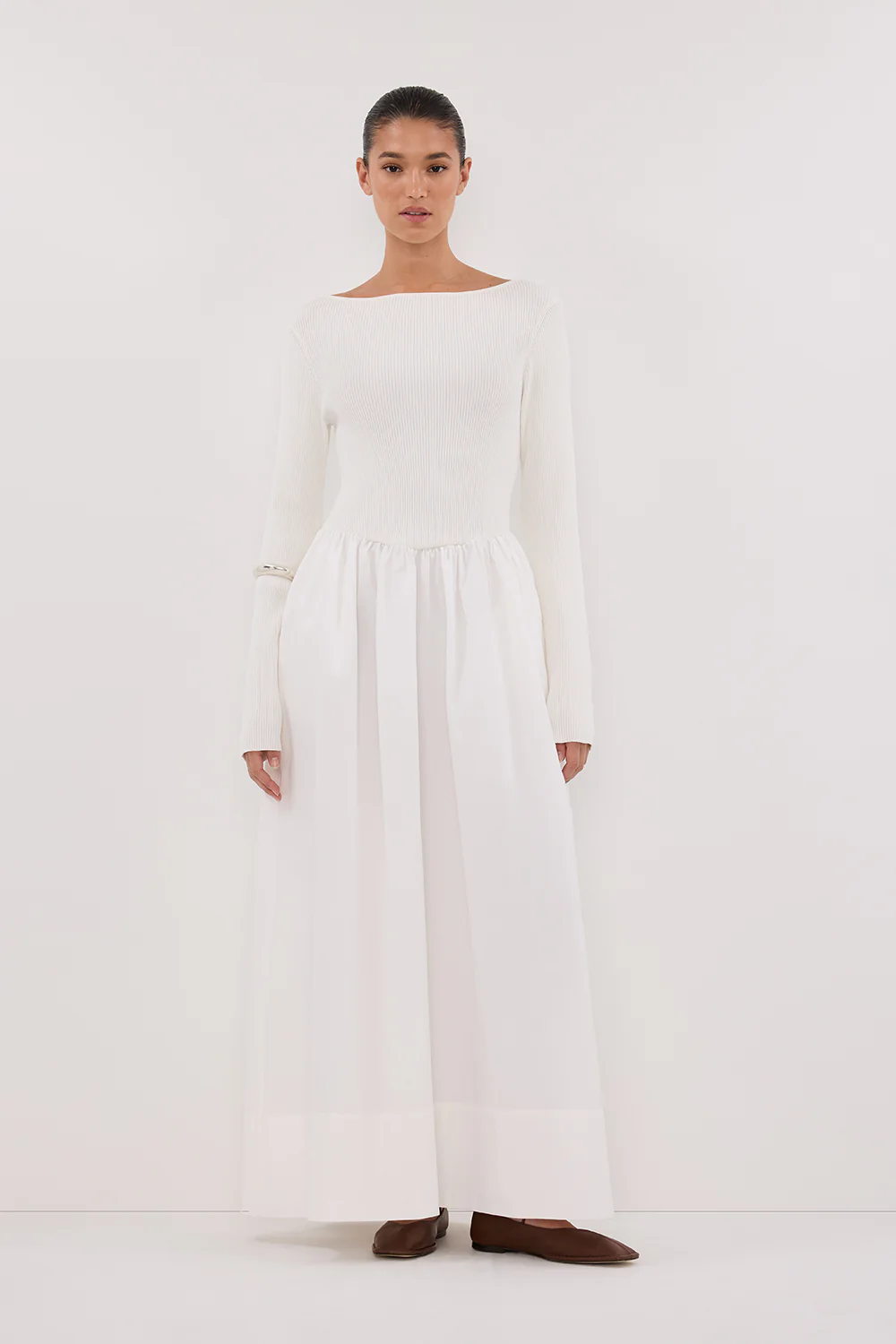 ABIGAIL WHITE HYBRID LONG SLEEVE MIDI DRESS - Gamepaces