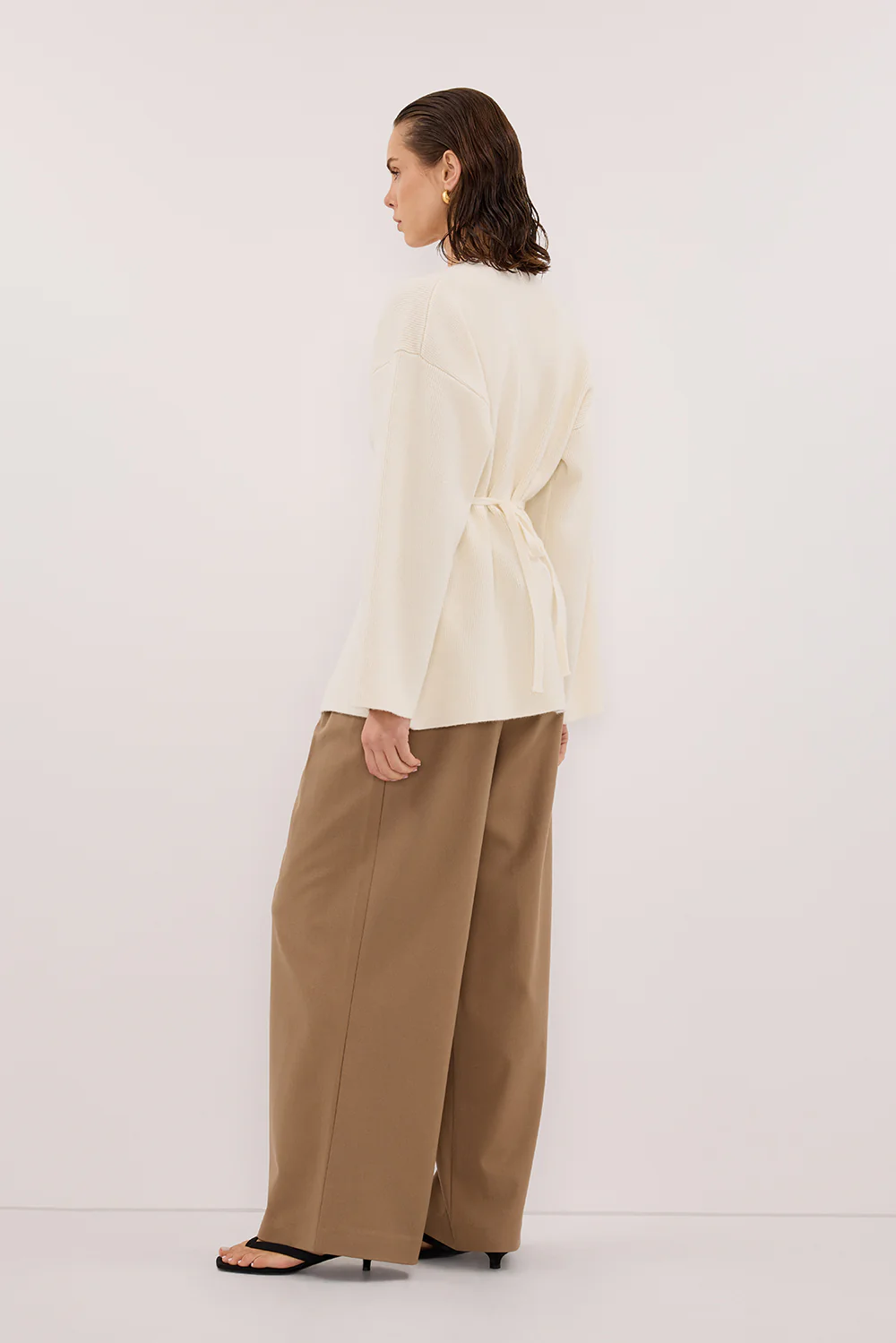 SCOUT CREAM LONG SLEEVE KNIT TOP - Gamepaces