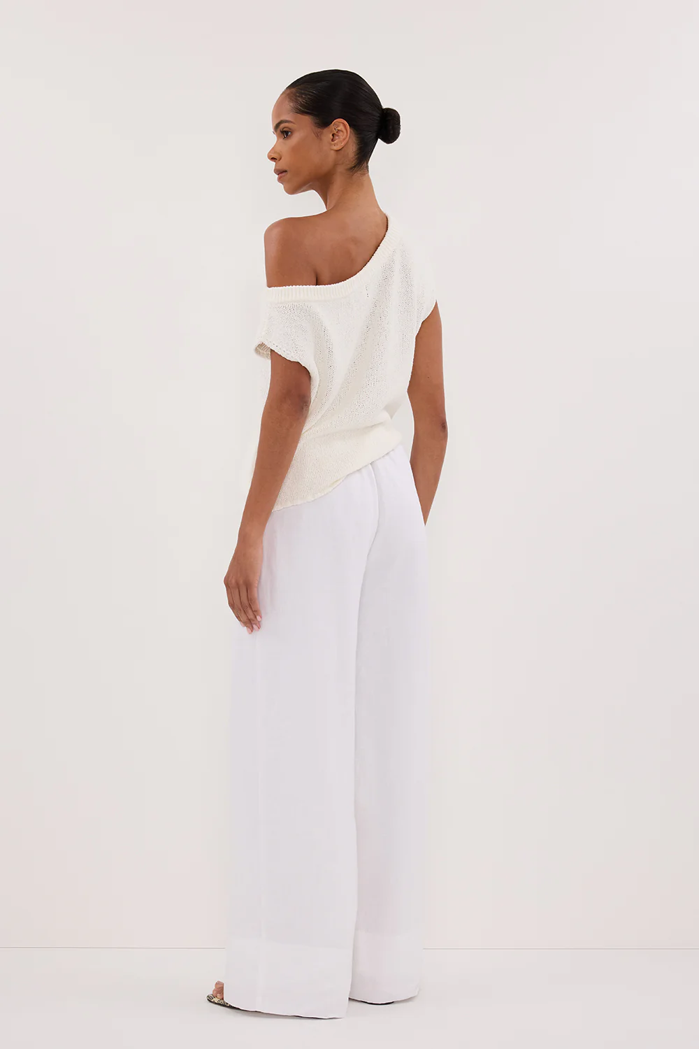 GINA WHITE LINEN ELASTIC WAIST PANT - Gamepaces
