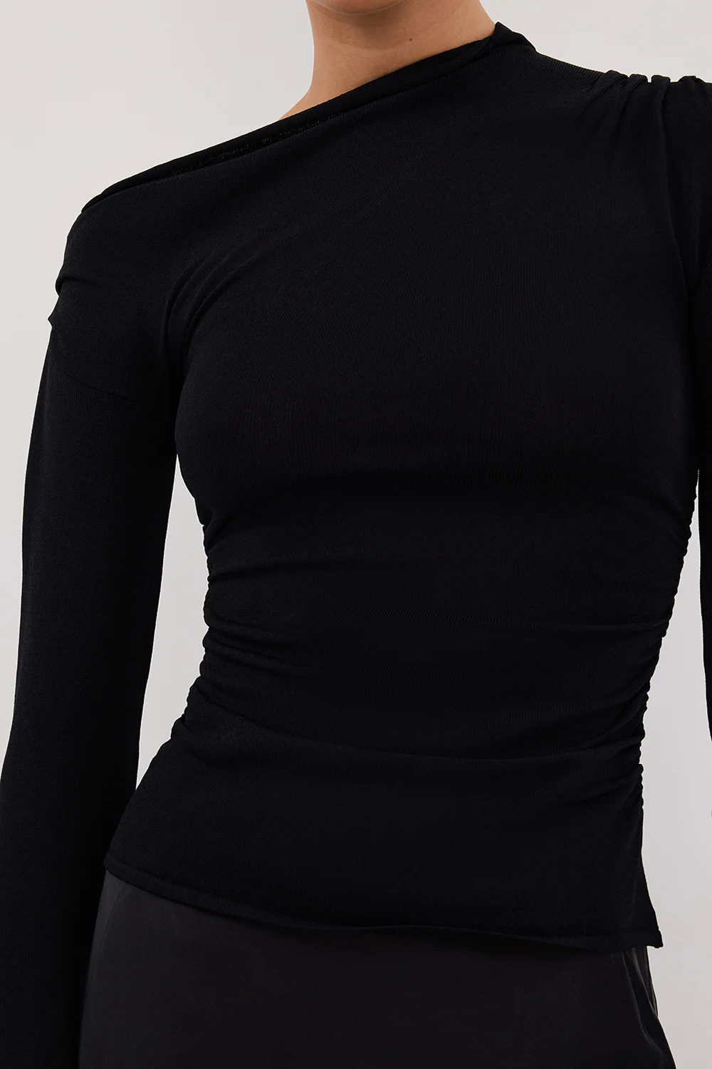 ARIEL BLACK LONG SLEEVE KNIT TOP - Gamepaces