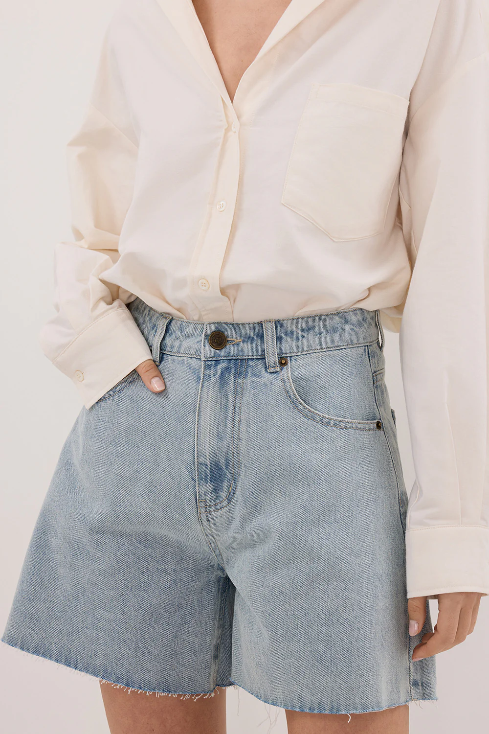 MARLEY LIGHT RINSE DENIM SHORT - Gamepaces