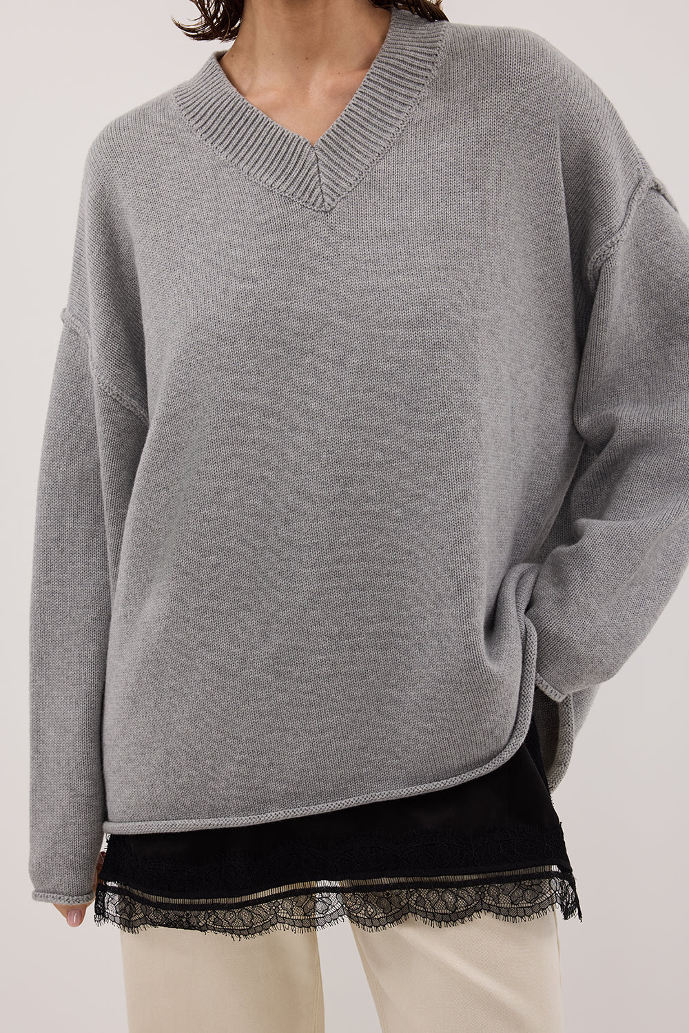 FLINT SILVER V NECK KNIT JUMPER - Gamepaces
