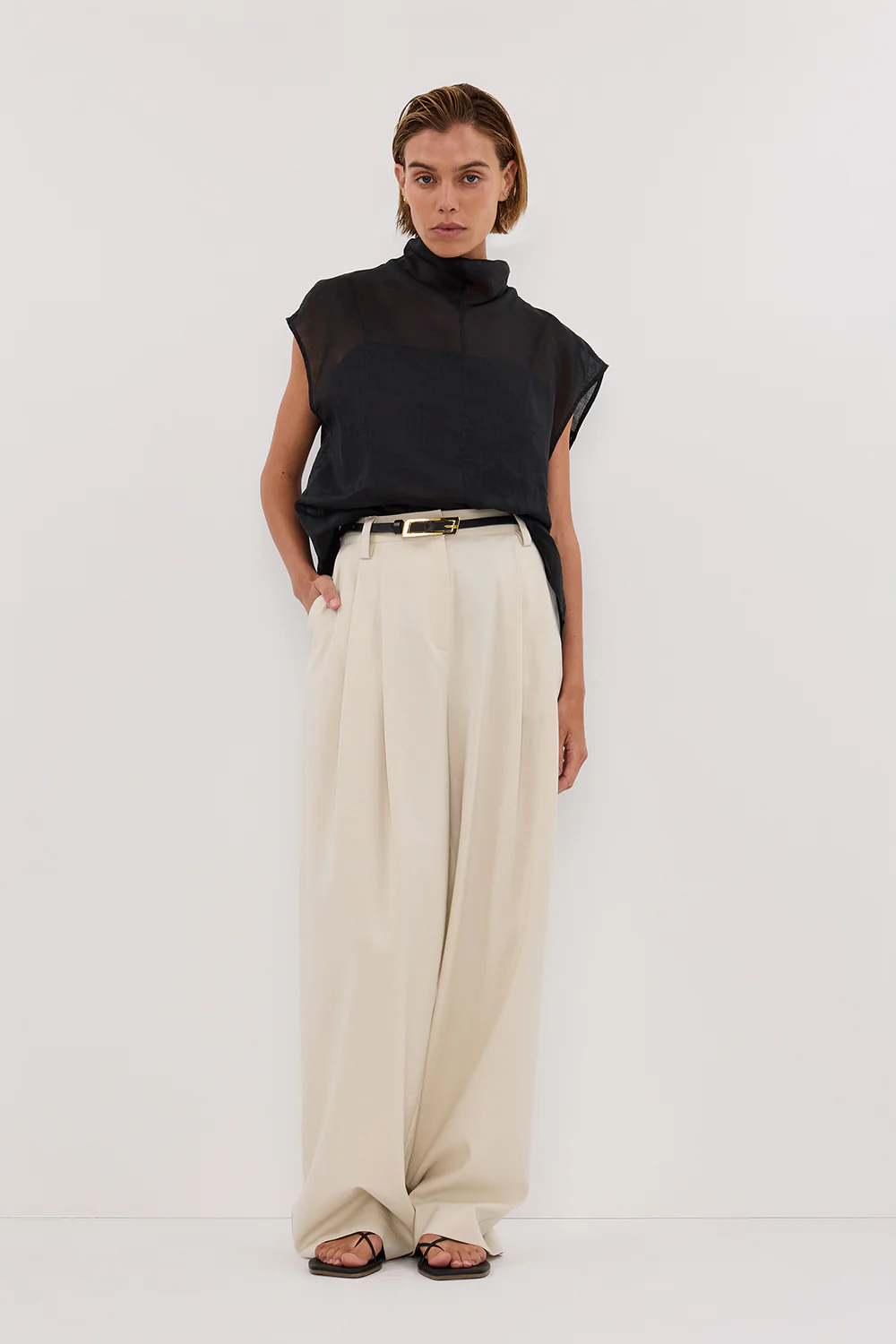 CARMEL BLACK RAMIE FUNNEL NECK TOP - Gamepaces