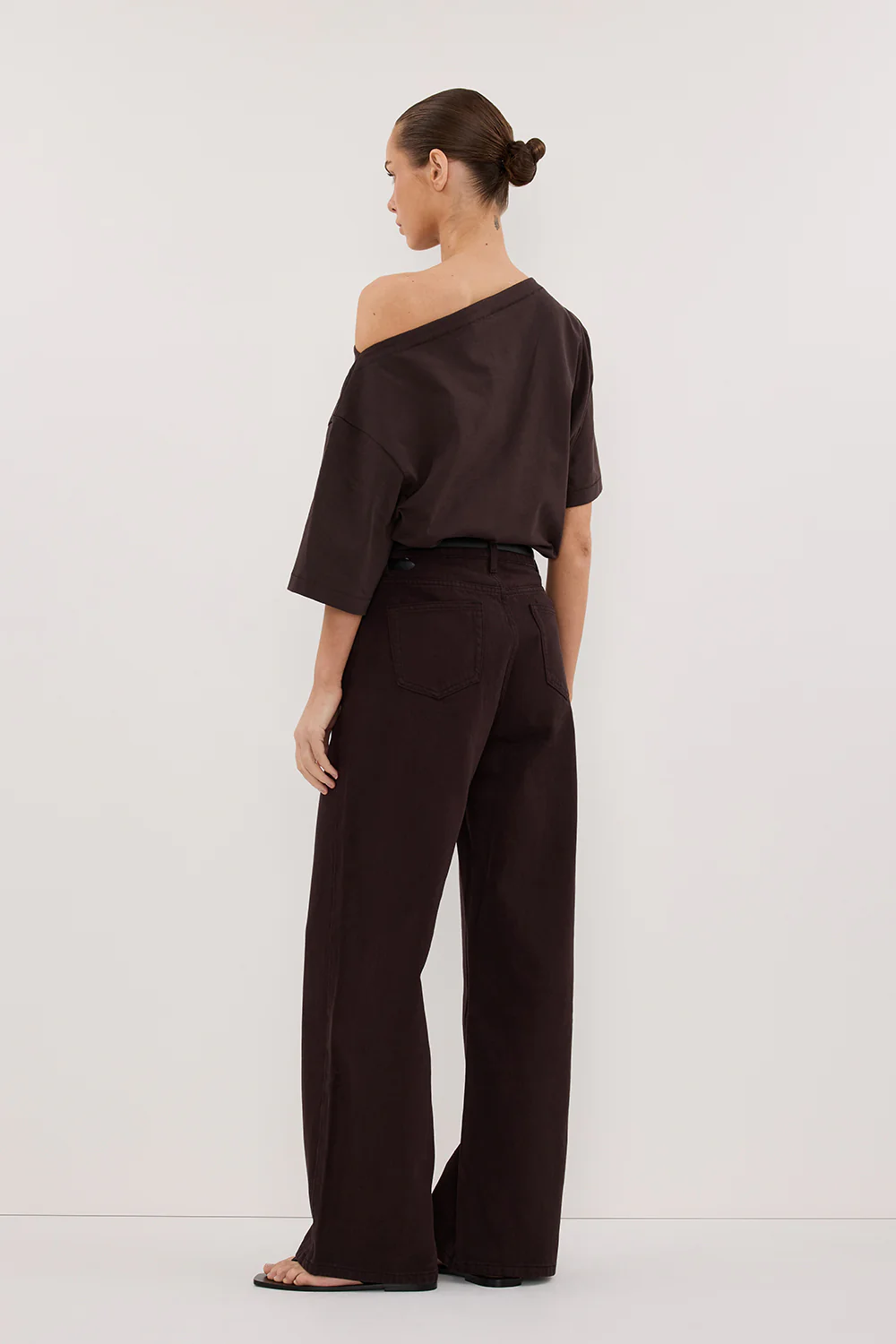 REAGAN 2.0 BURNT CHOC SLOUCHY JEAN - Gamepaces