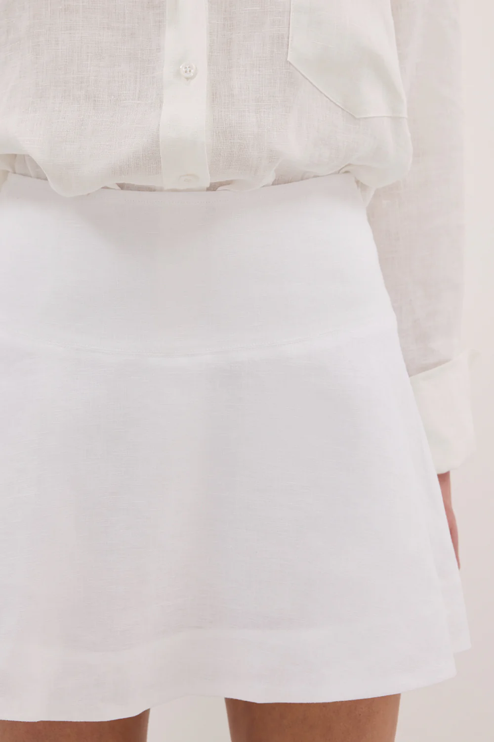 ALEA WHITE LINEN FLOUNCE MINI SKIRT - Gamepaces