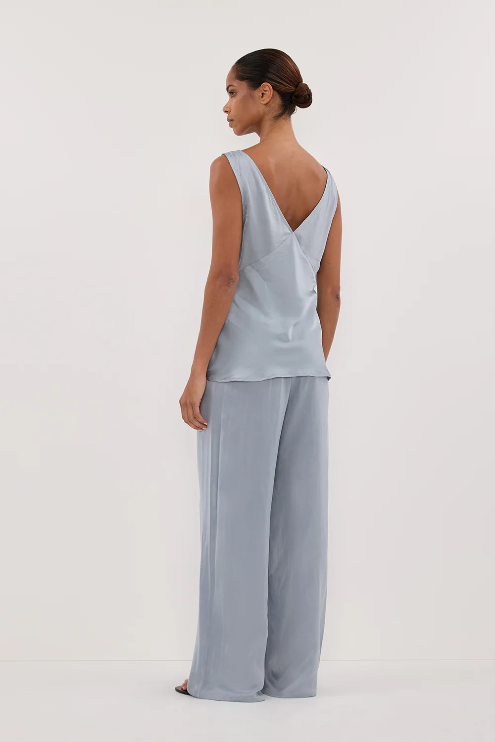 JORJA DUSTY BLUE SLEEVELESS SILK TOP - PRE ORDER - Gamepaces