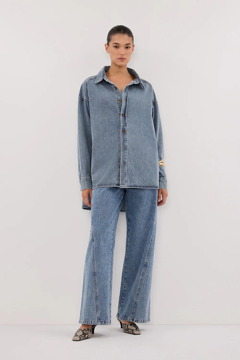 ASHTON CLASSIC BLUE OVERSIZED DENIM SHIRT - Gamepaces