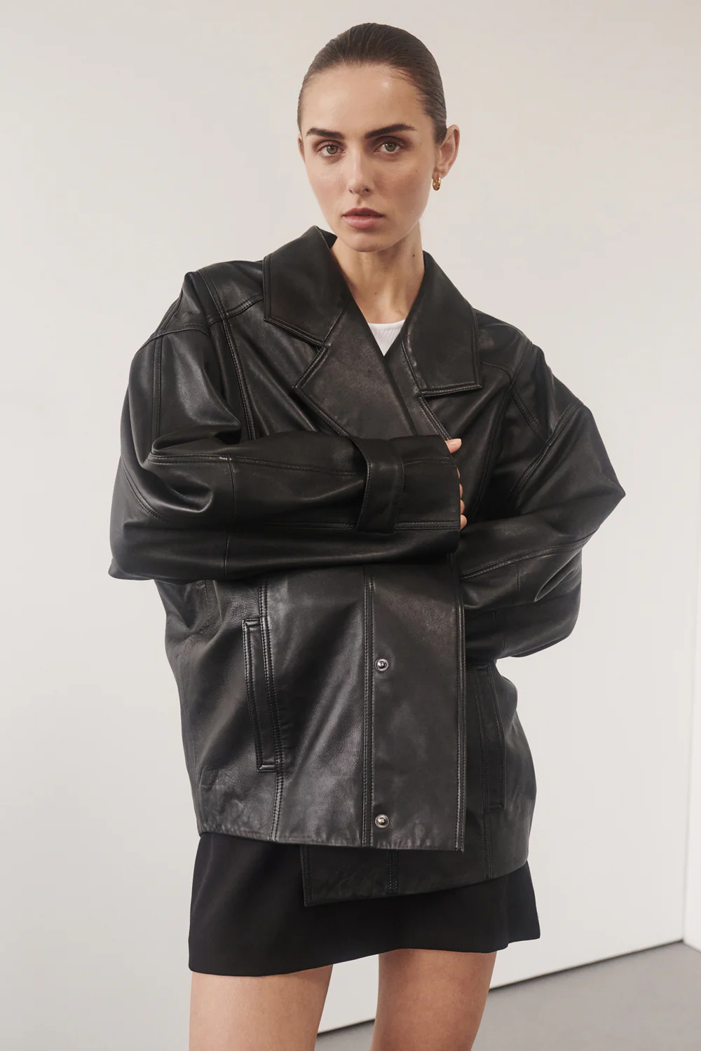 MARGOT BLACK OVERSIZED LEATHER JACKET - Gamepaces