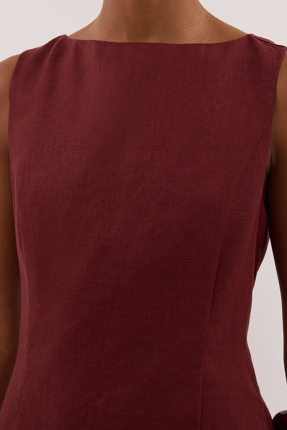 LACY SAHARA SLEEVELESS LINEN MINI DRESS - Gamepaces